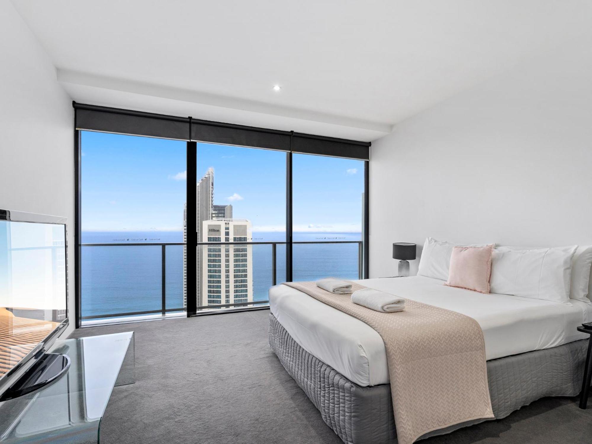 Circle on Cavill - Hosted by Coastal Letting Co.