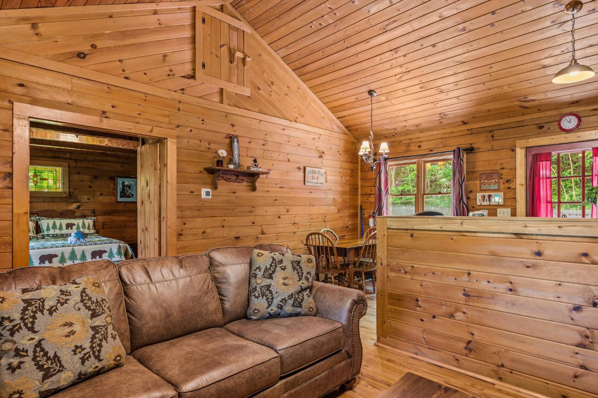 Romantic log cabin with hot tub view 5