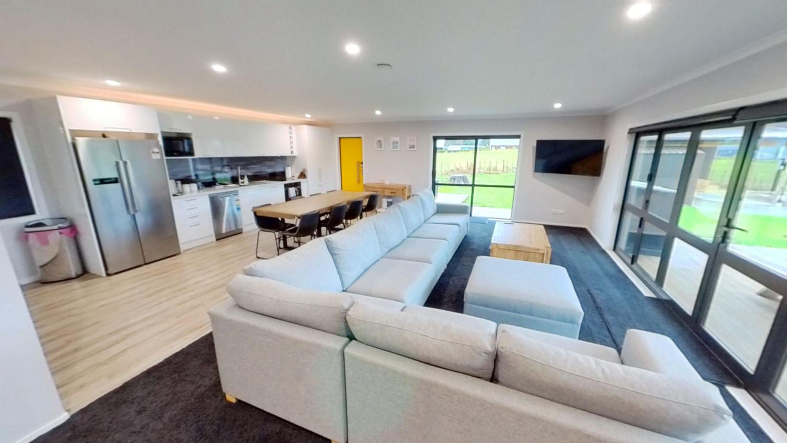 5 Bedroom, Solar on Snowmass Ohakune, Yellow Door view 4