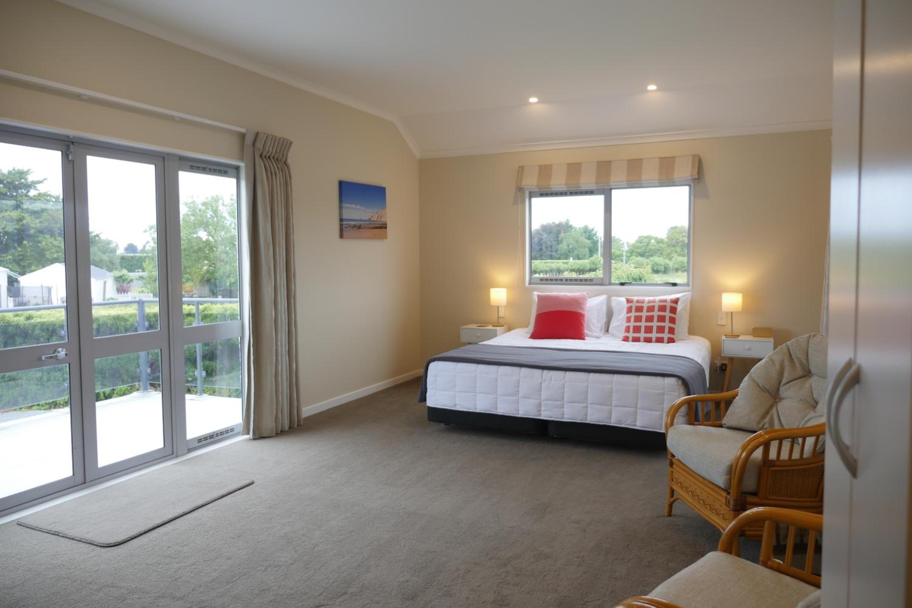 Lodge On St Georges