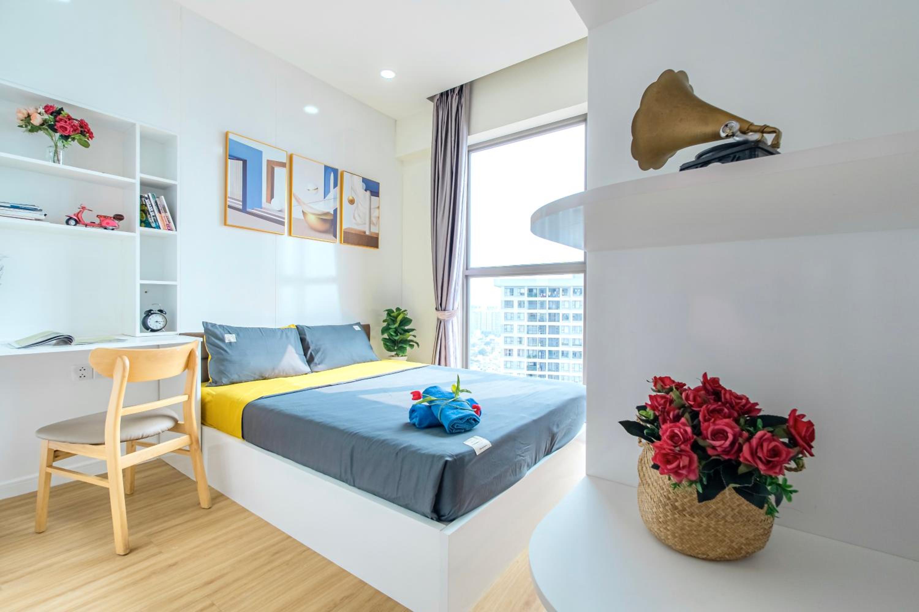 MONday Premium Aparts - HighClass Building and Central Spot