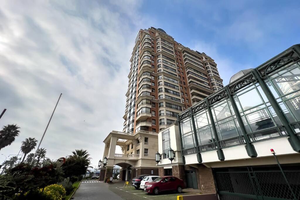 Primera línea, Viña del Mar-ByHospédate
