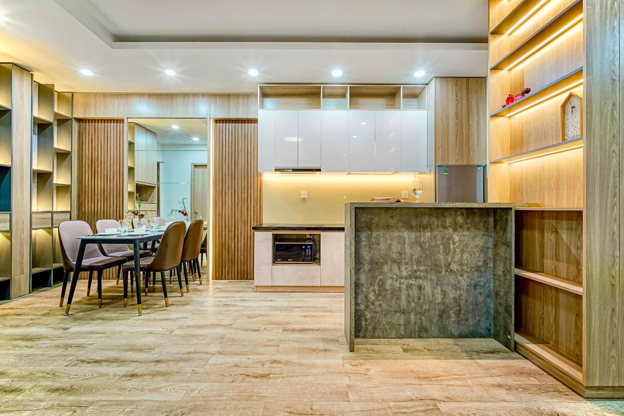 MONday Premium Aparts - HighClass Building and Central Spot