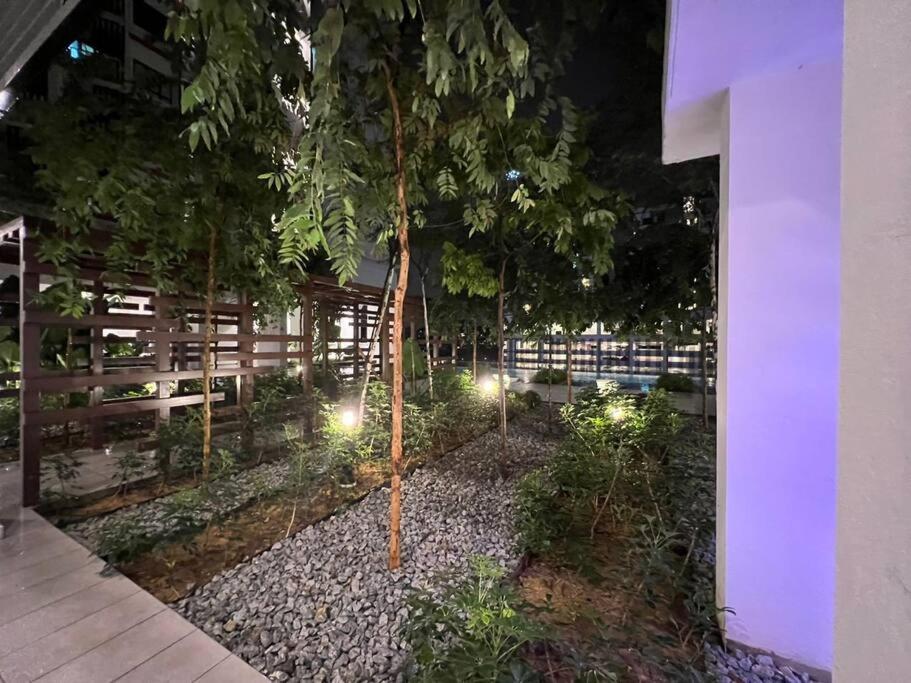 WiFi Deco Home at Manjalara Free WiFi and Parking - MSuite at Bandar Manjalara, Near to DesaPark, Arkadia, One Utama, Kepong, Sri Damansara, Kota Damansara