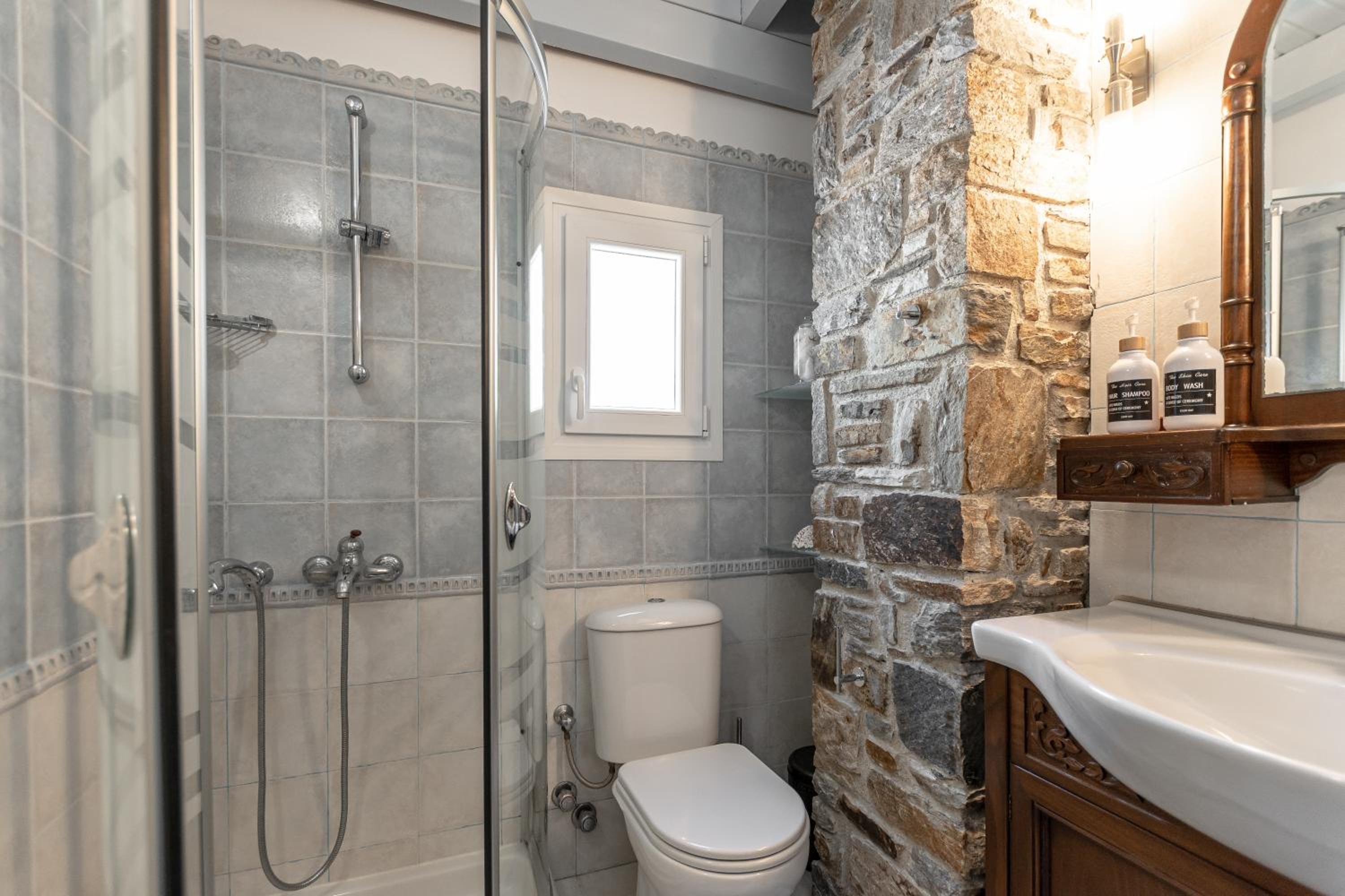 Casa Solmar, Stelida Naxos, by NaxosVibe
