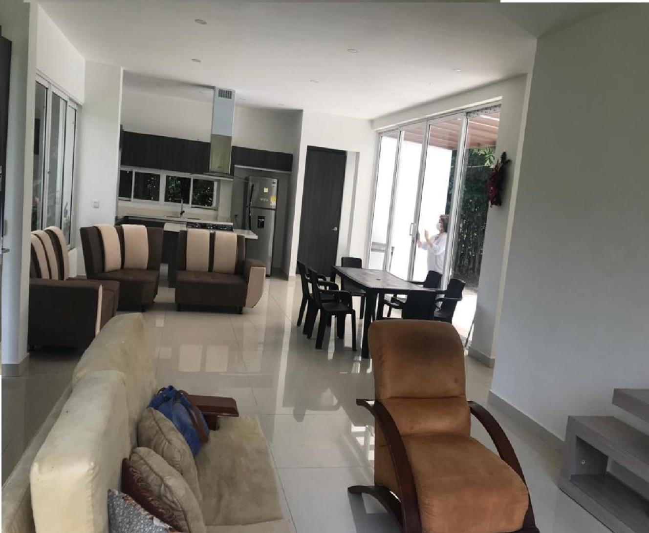 Casa blanca, casa campestre Restrepo