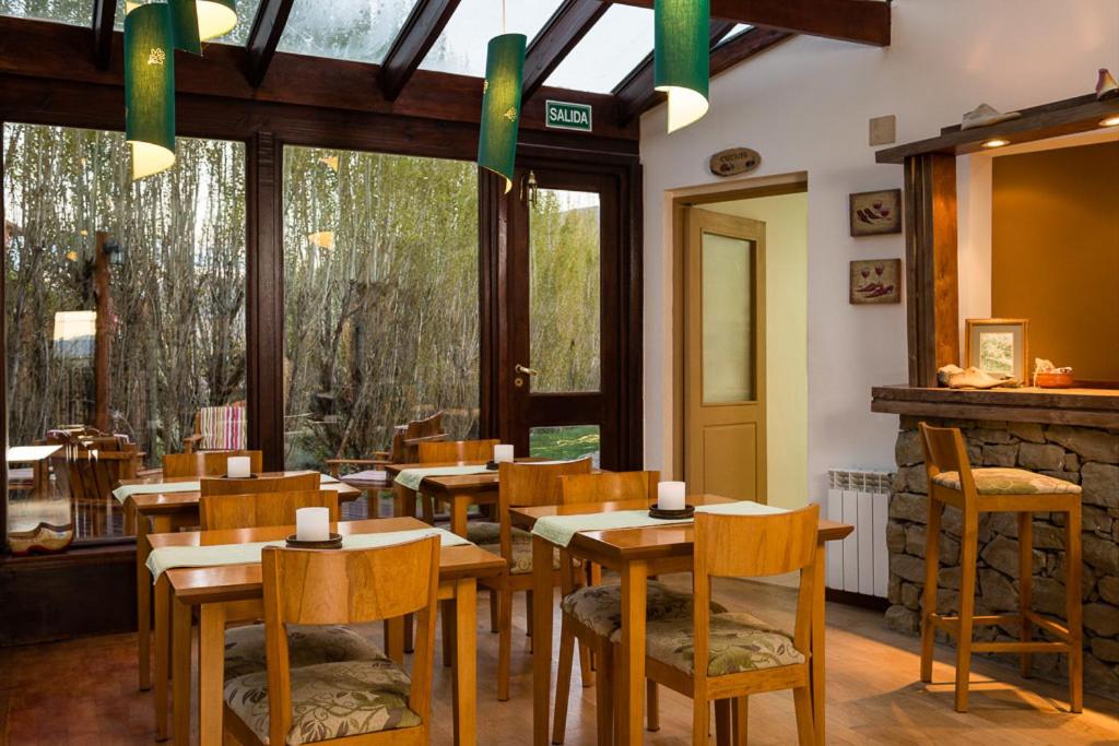 Hosteria Roblesur