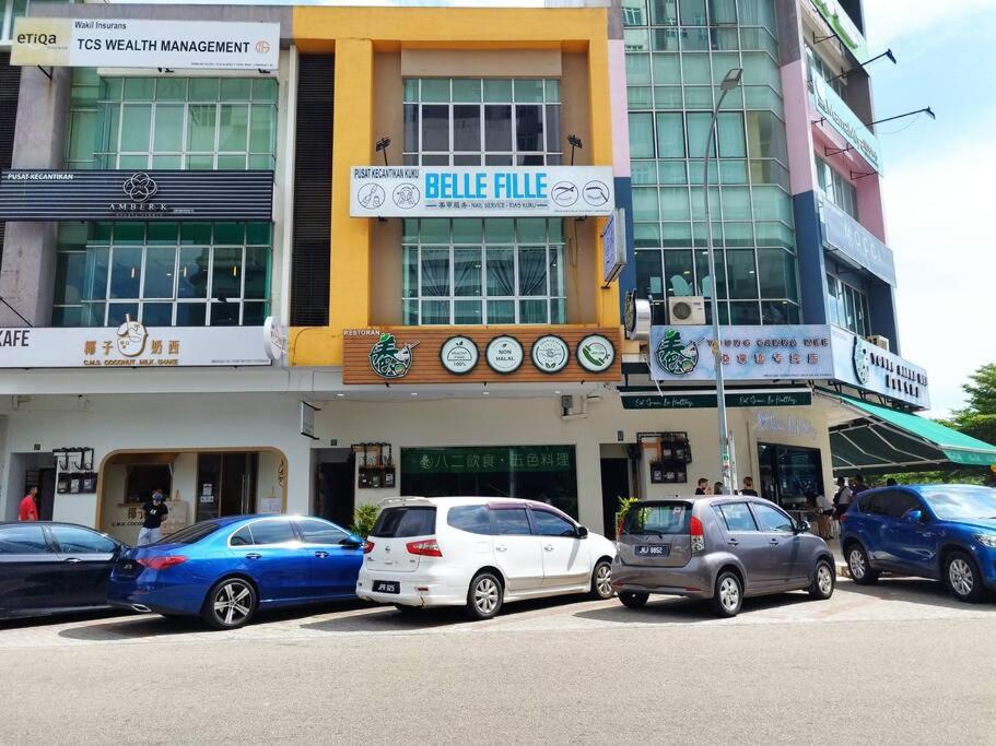 Lightly Space 1 bedroom-4pax Mount Austin Netflix-Ikea-Jusco