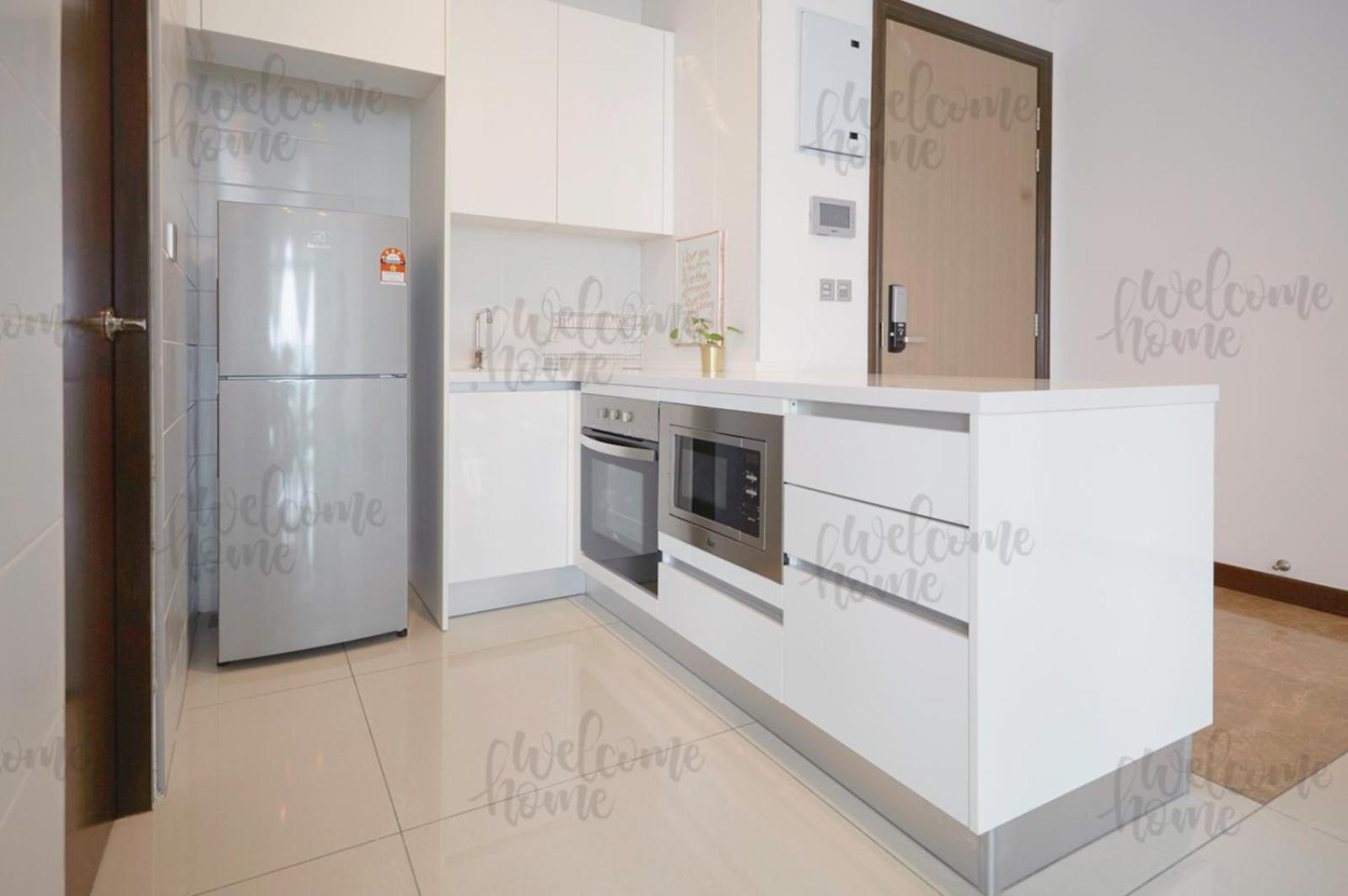 Paragon Residences Straits View Homestay by WELCOME HOME