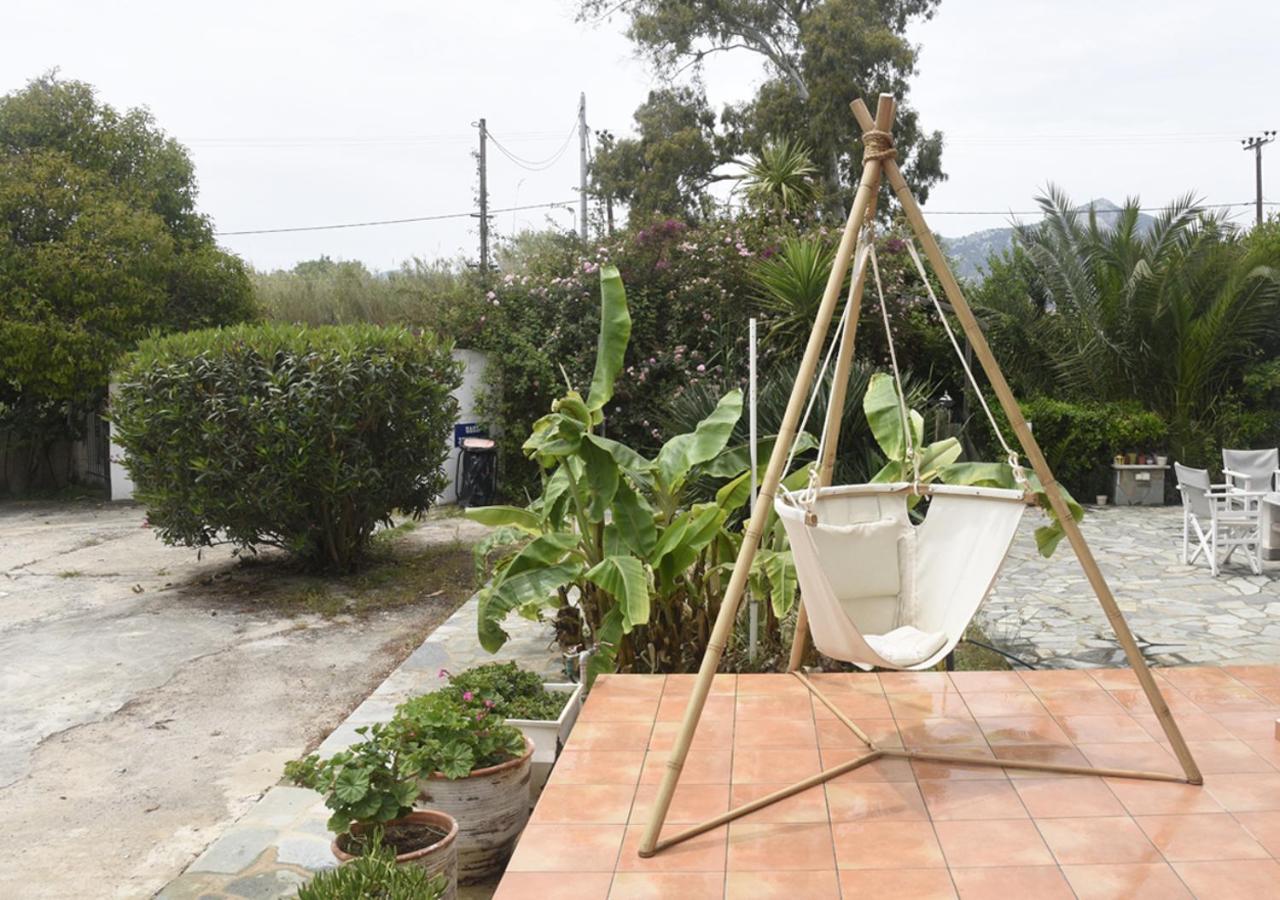 Τhe banana tree beach house
