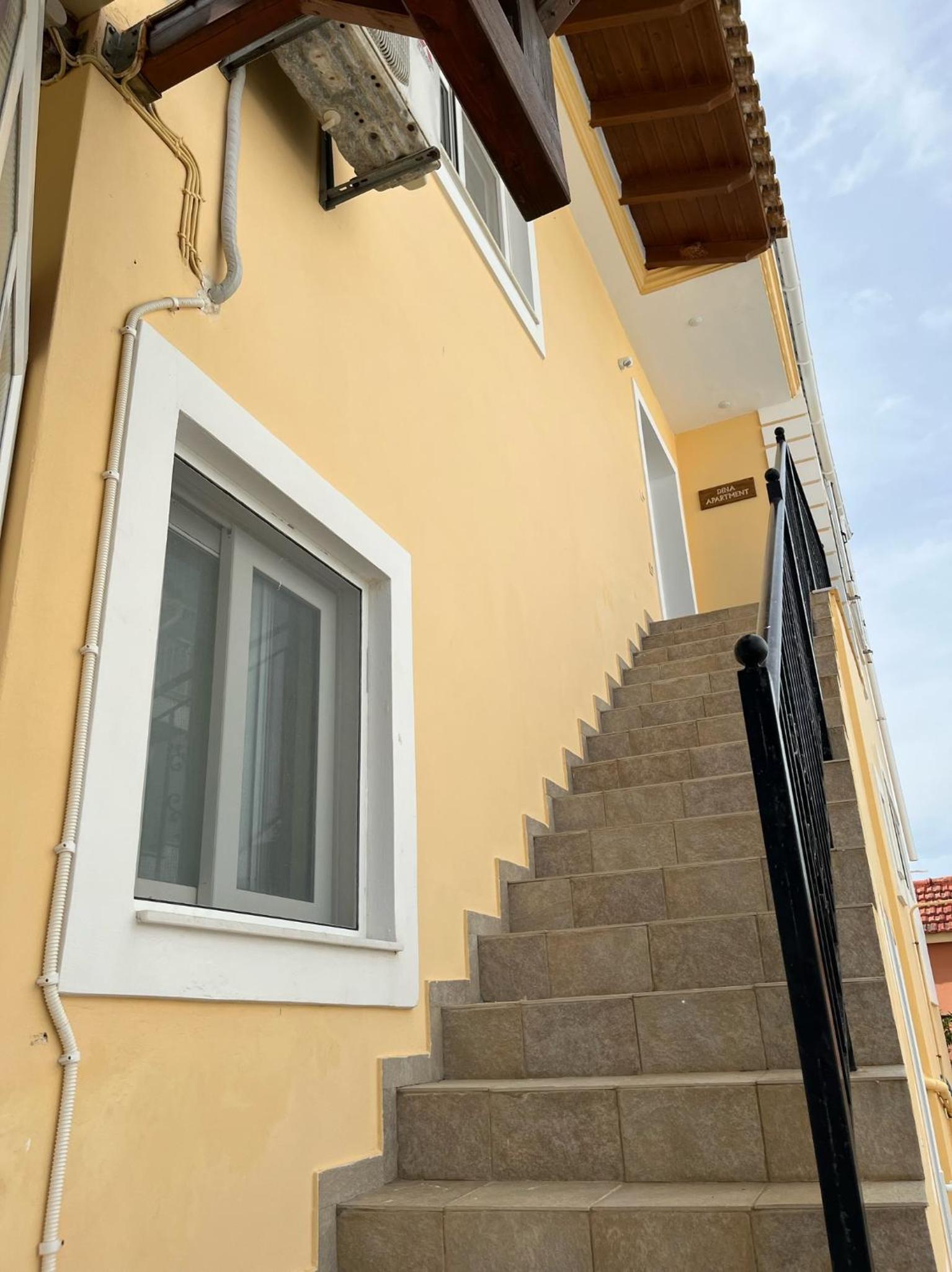 Dina Apartment