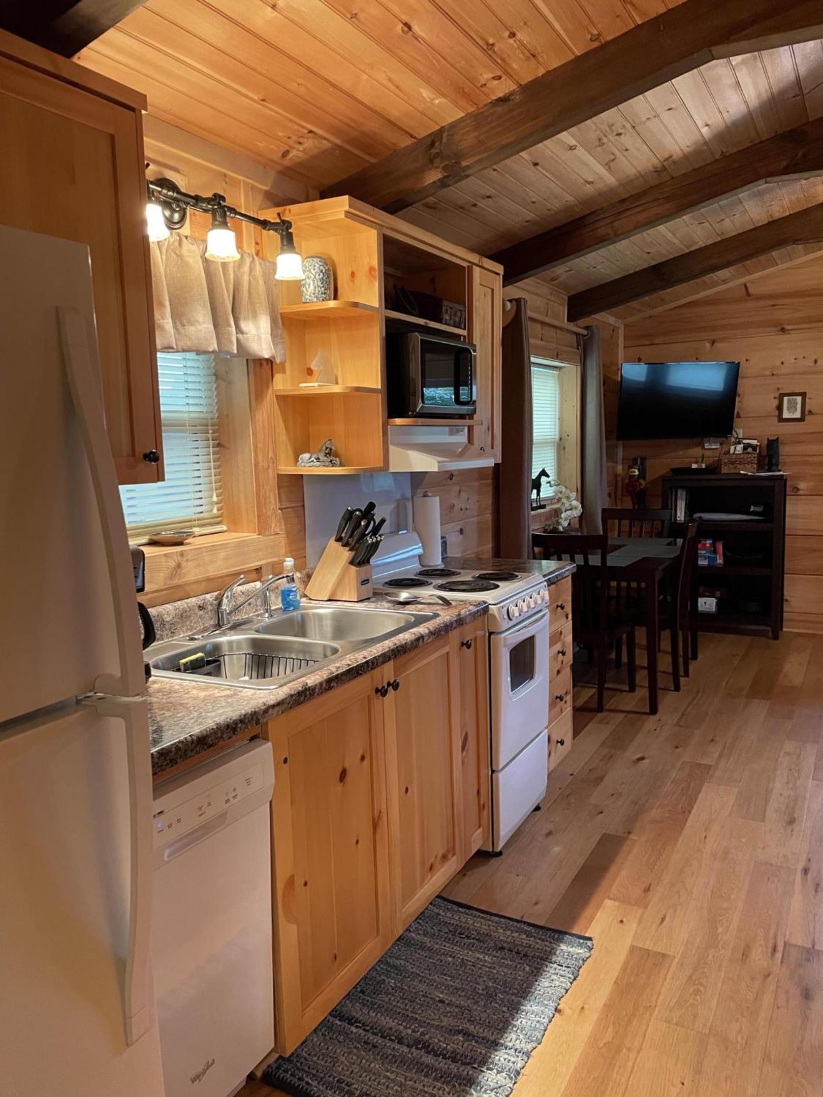 Pet Friendly, Peaceful Cabin Near Wineries, view 2