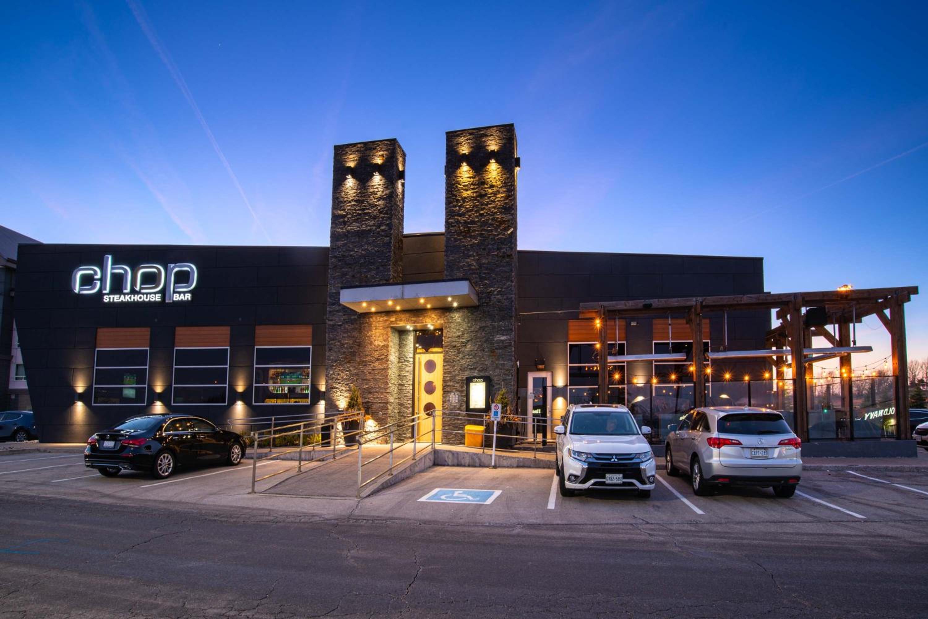 Sandman Hotel Oakville - Property Image 32