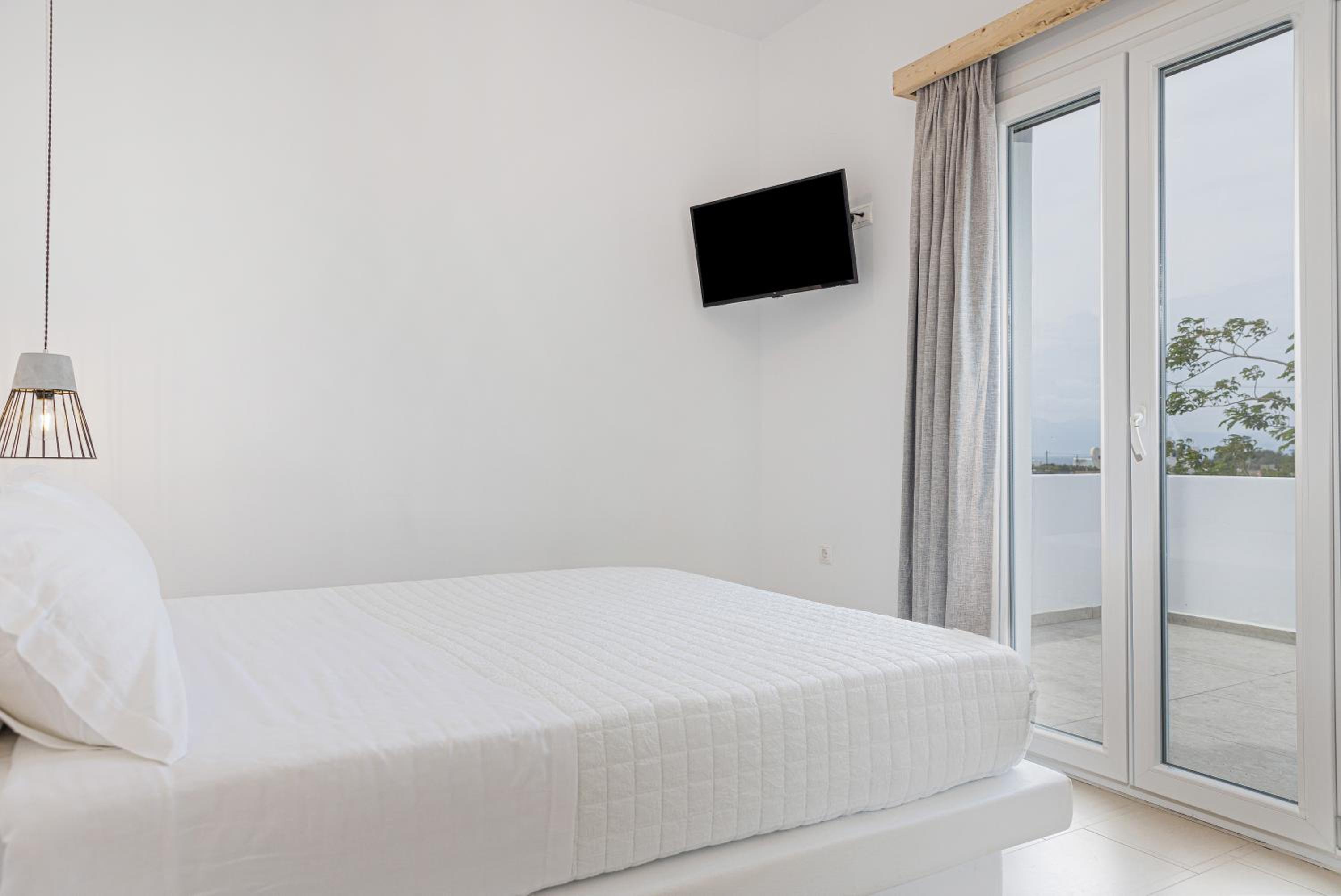 Irida Vacation Suites — photo 72