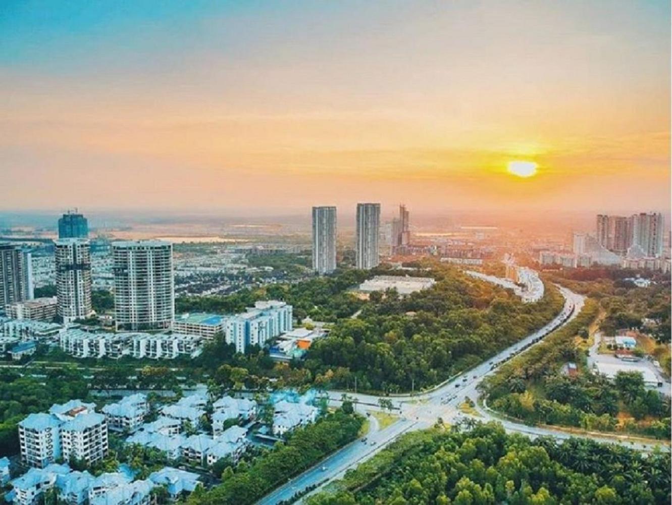 Cyberjaya Menara Eclipse Air Con Suite with Garden View Home photo 3