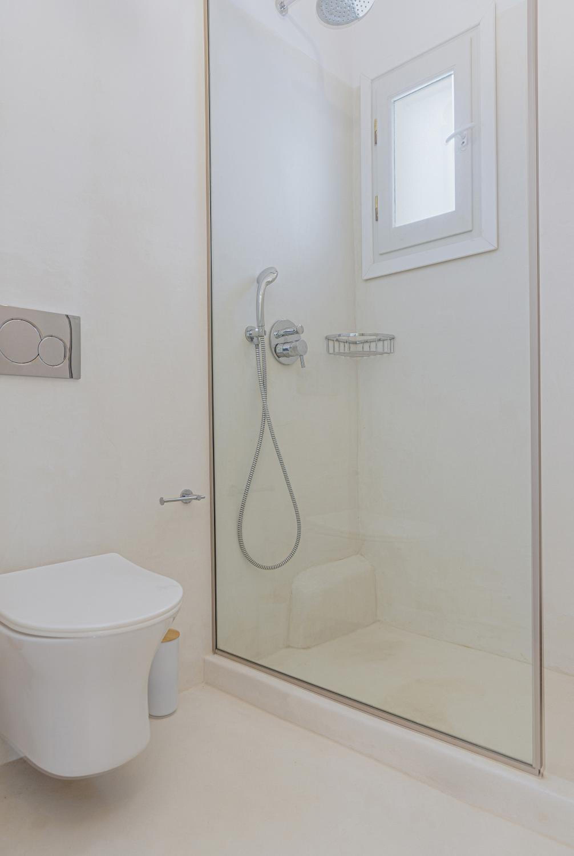 Irida Vacation Suites — photo 134