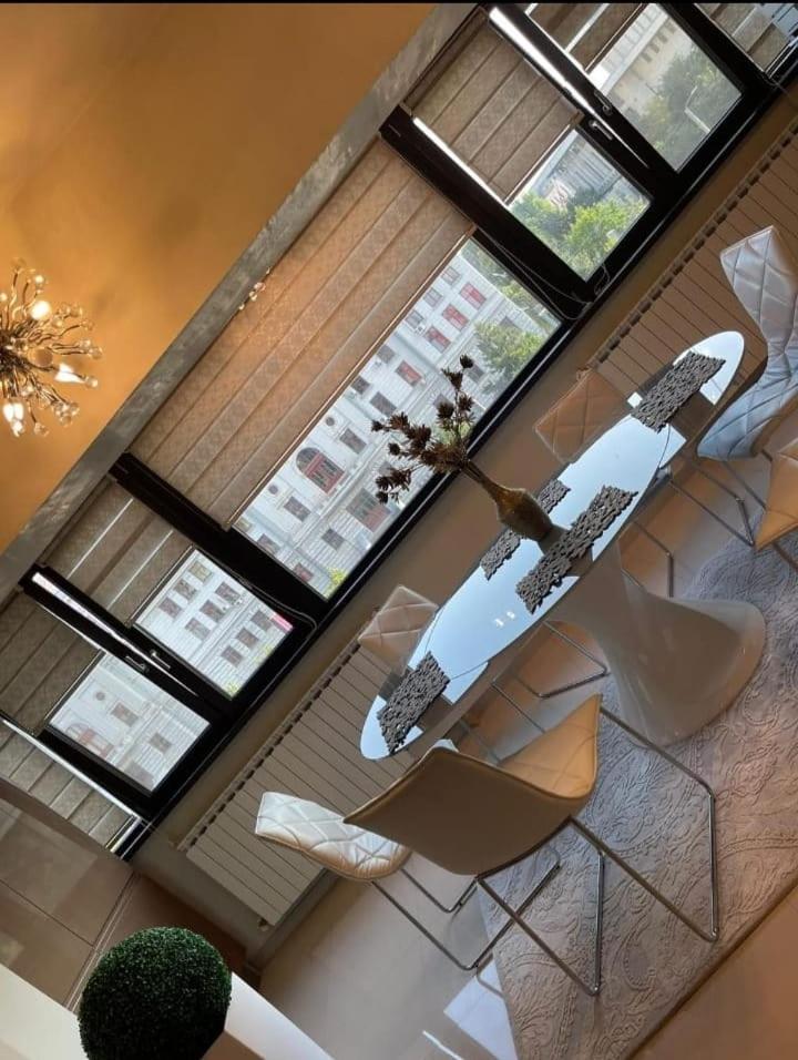 Apartament lux ultracentral view 2