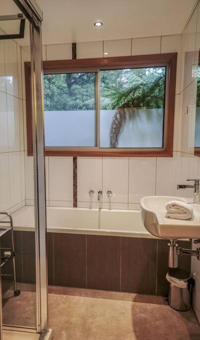 Seaview Retreat