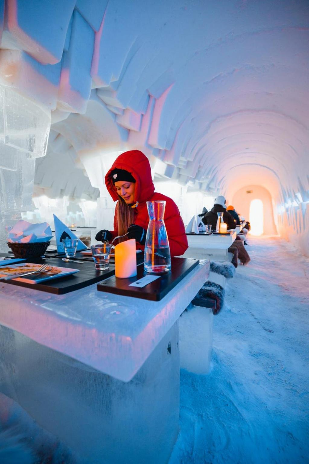 Arctic SnowHotel & Glass Igloos 9