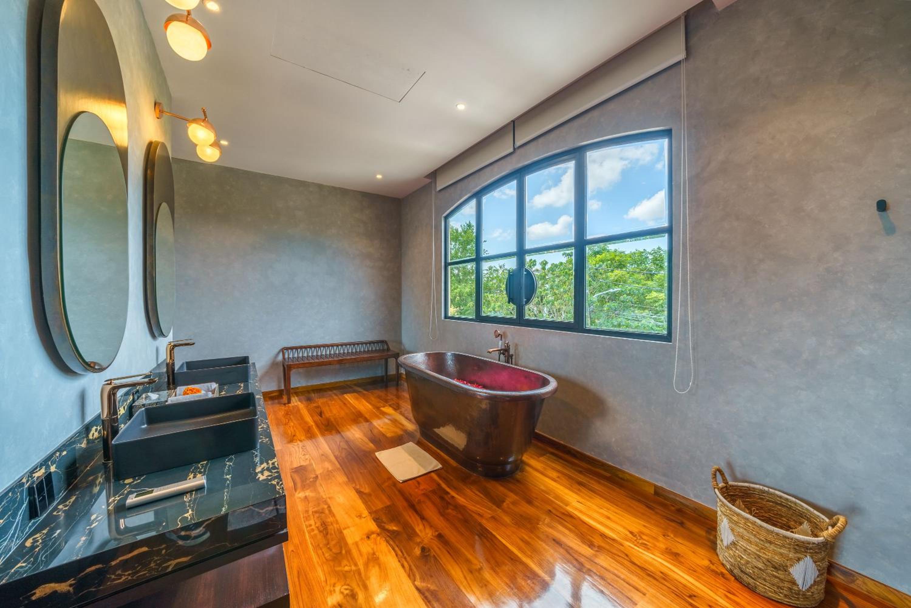 Photo 21