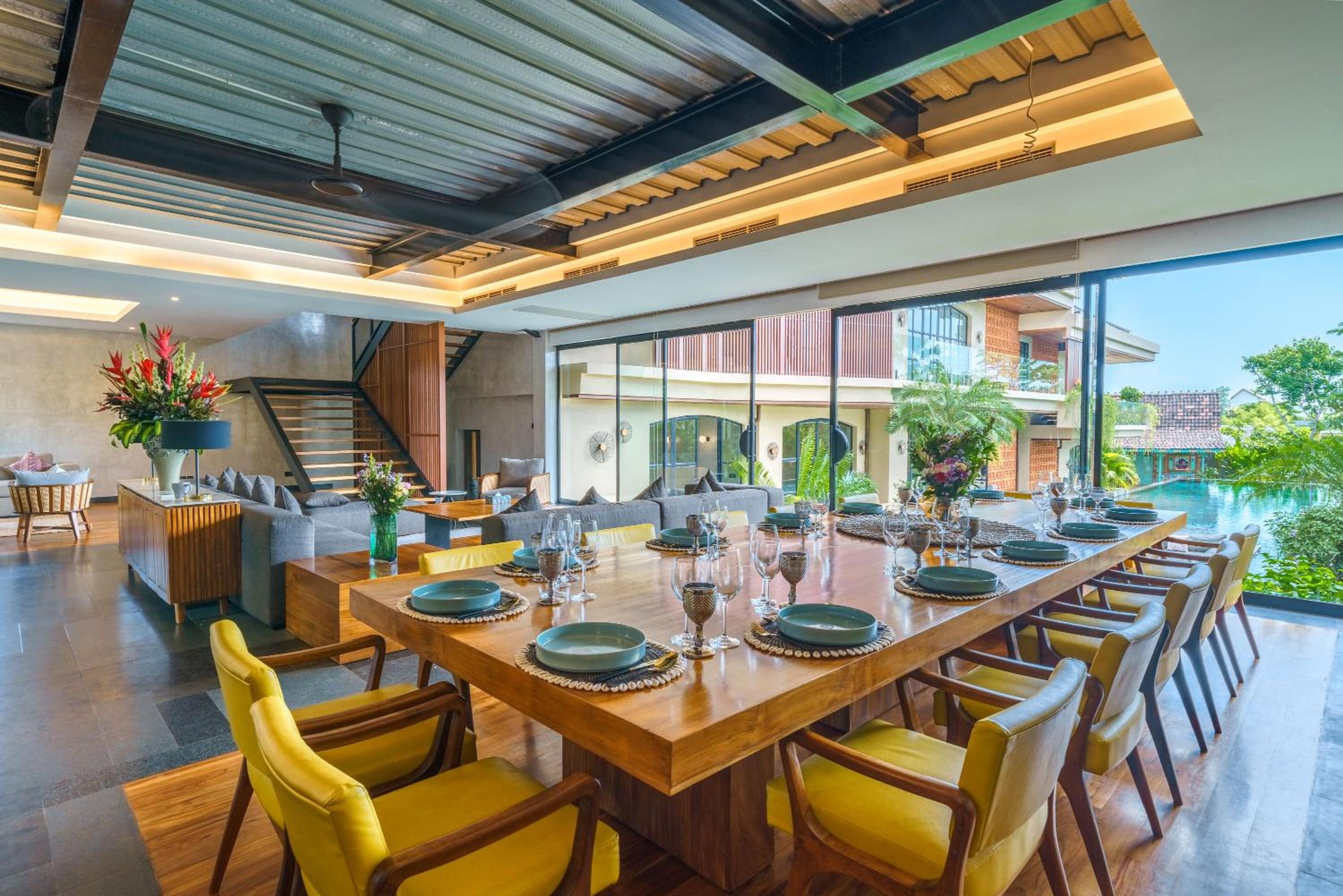 La Boheme Mansion - Unreal 8BR Mansion with 25m Pool, Gym, Home Cinema view 5