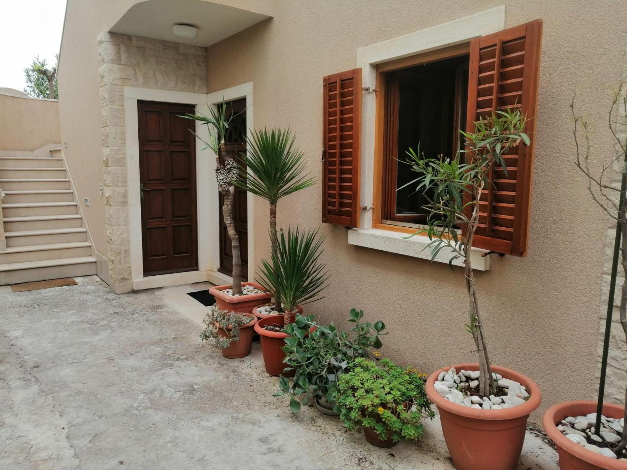 Apartment Ema in Postira view 5