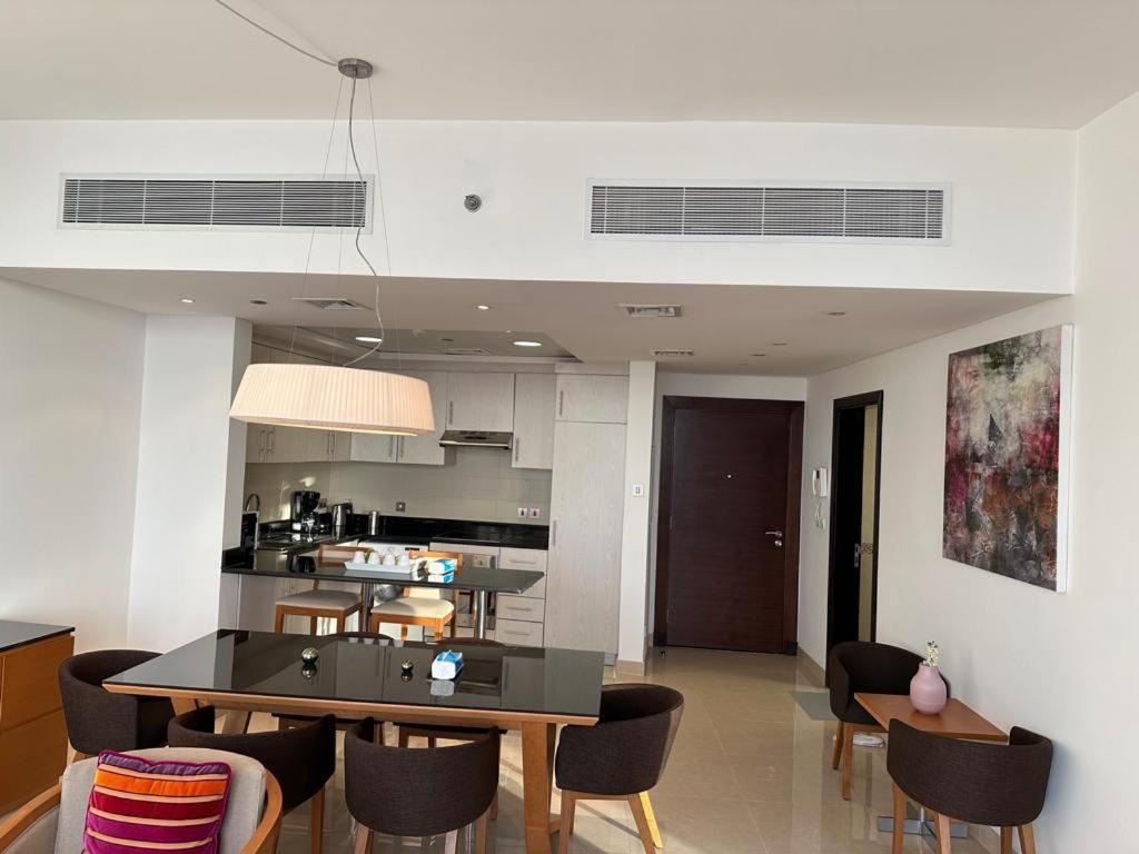 برج رافالAprivate apartment in Rafal residential tower north or south view