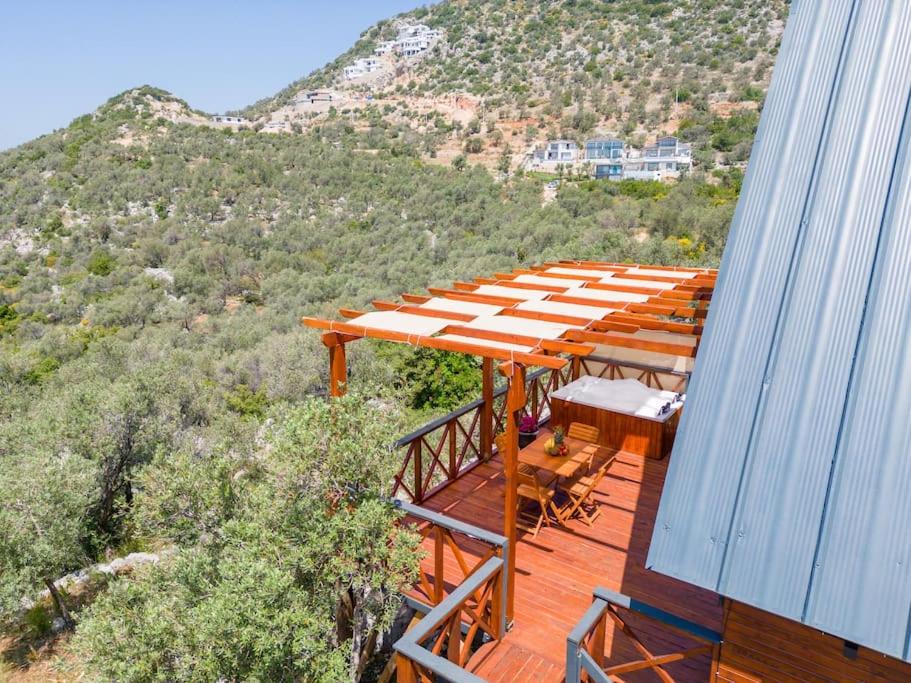 Hidden Bungalow