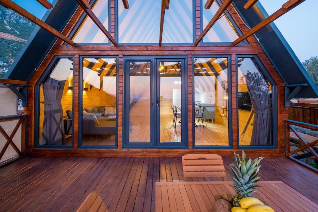 Hidden Bungalow