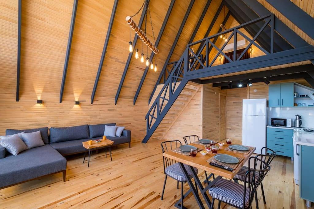 Hidden Bungalow
