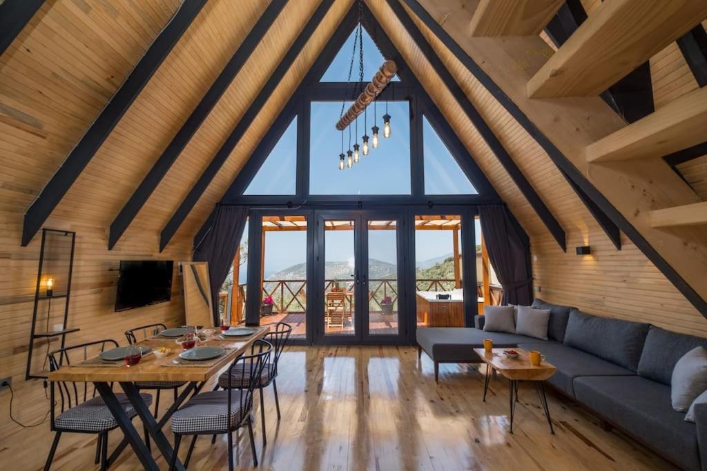 Hidden Bungalow