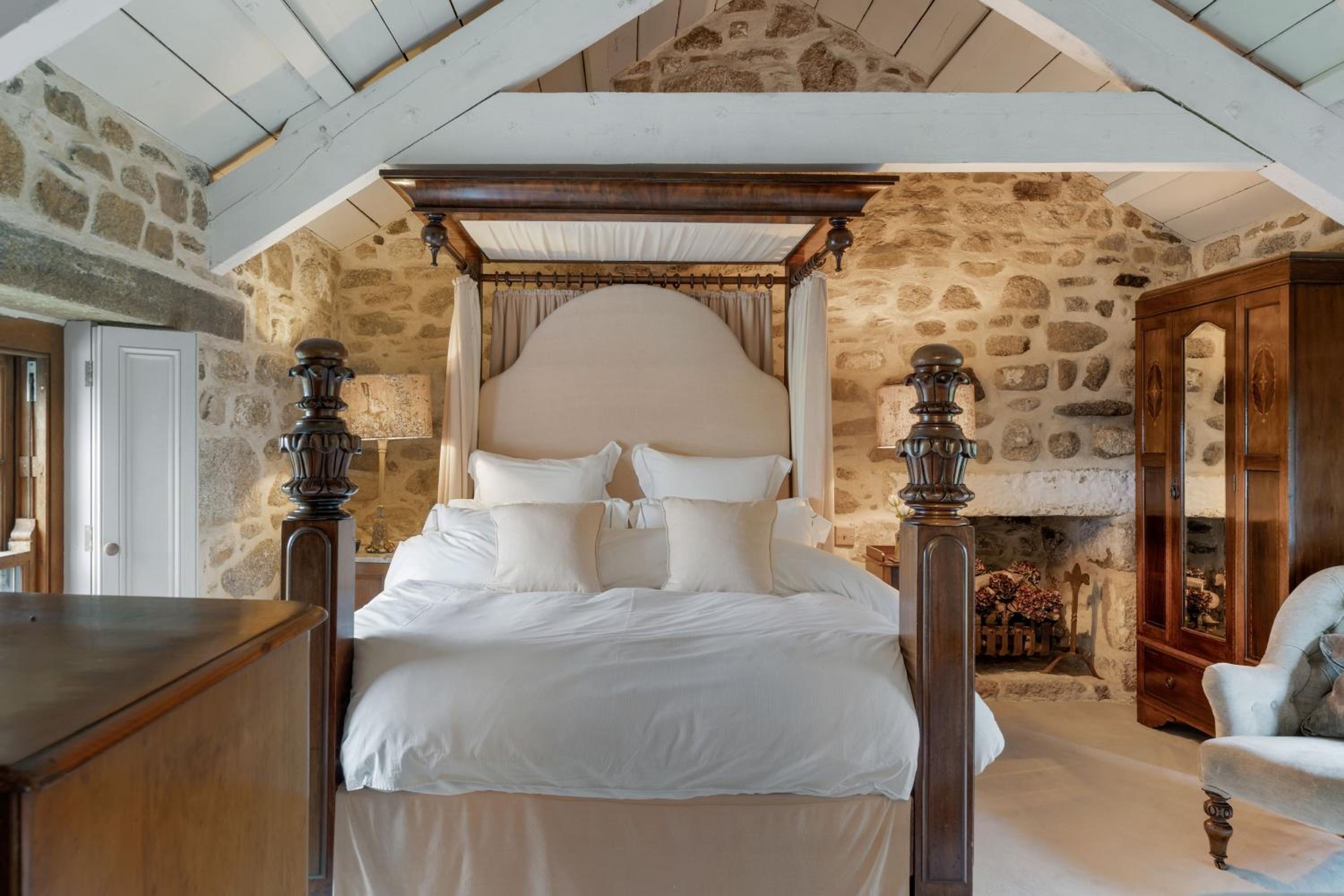 Tregadjack Farmhouse