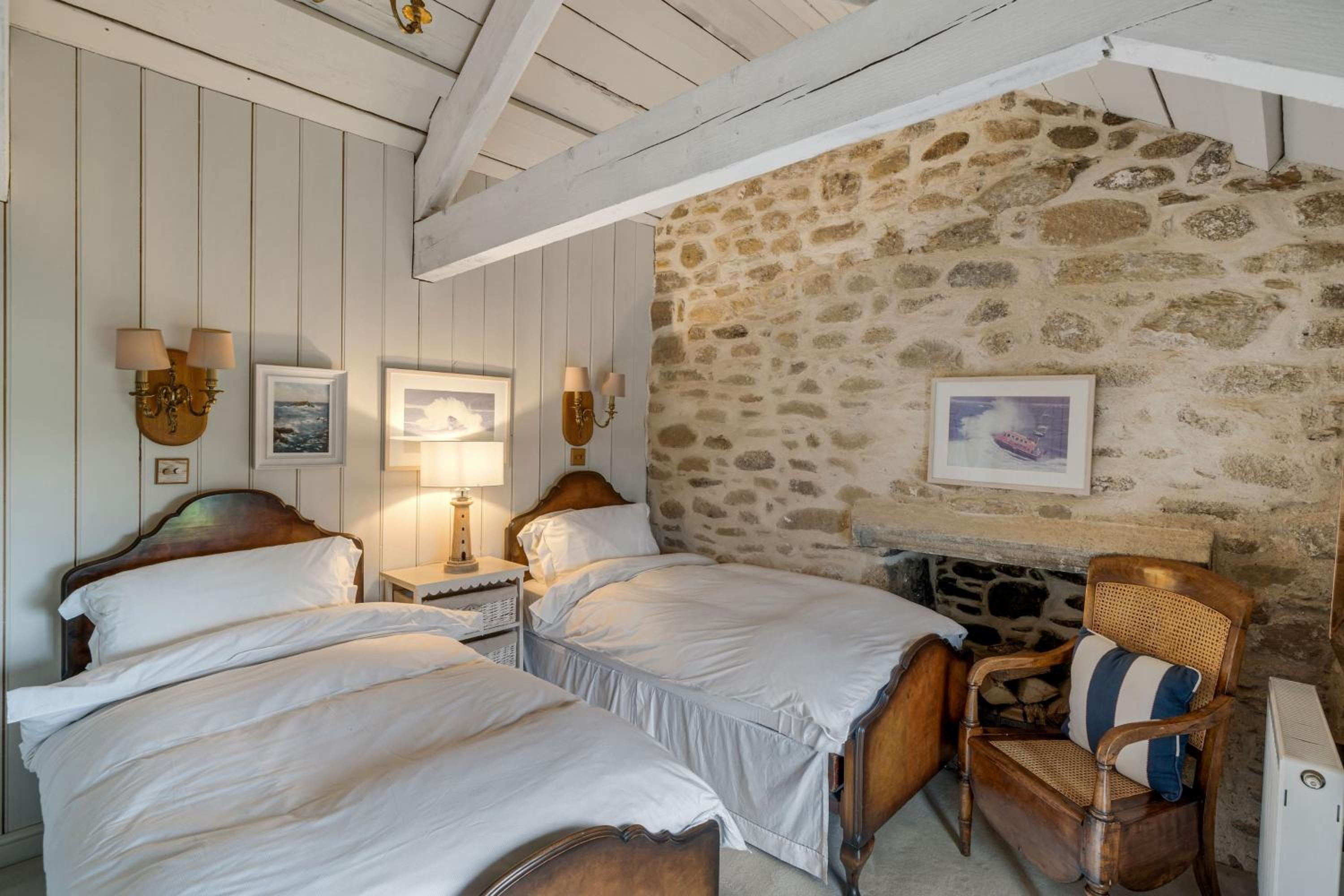 Tregadjack Farmhouse