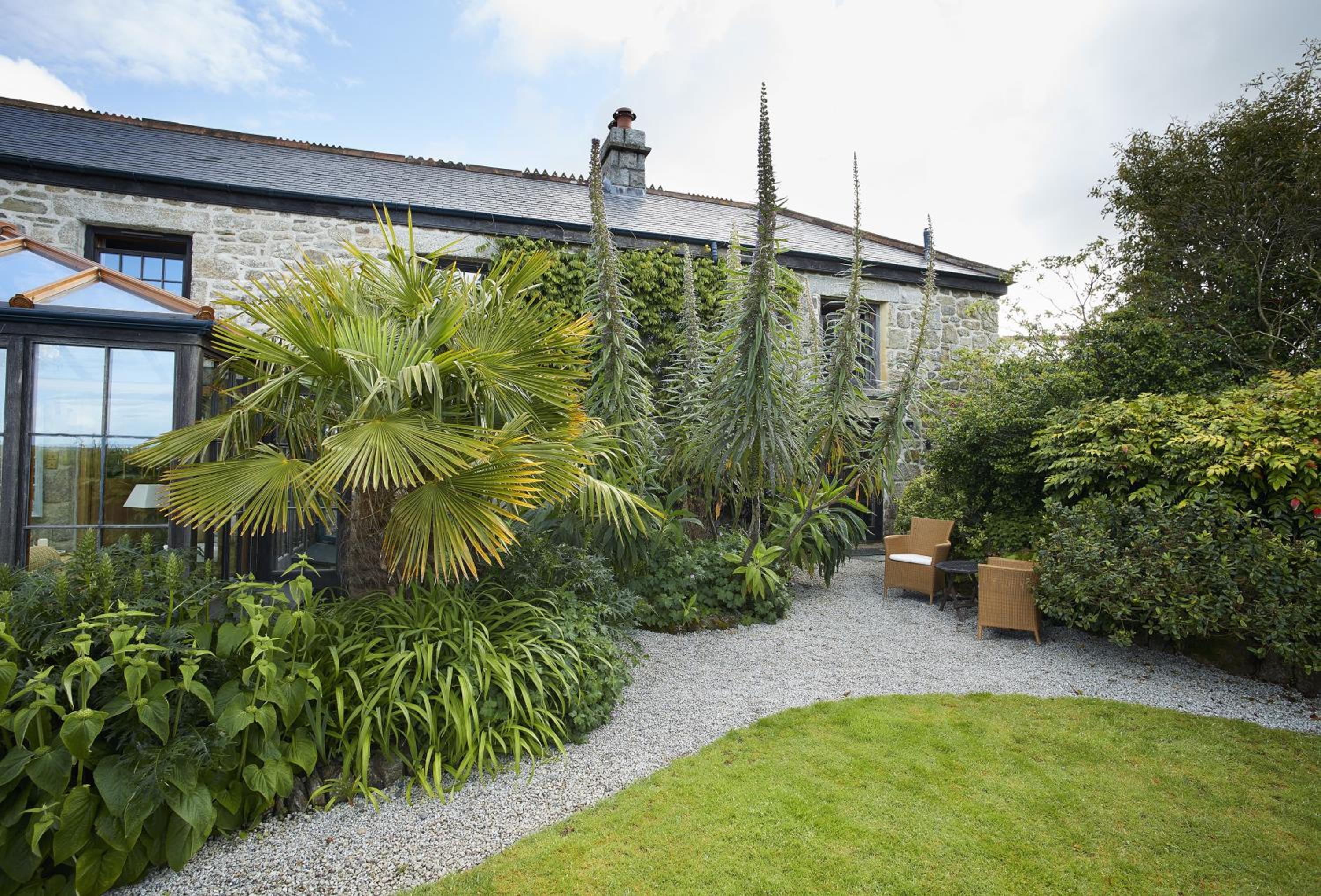 Tregadjack Farmhouse