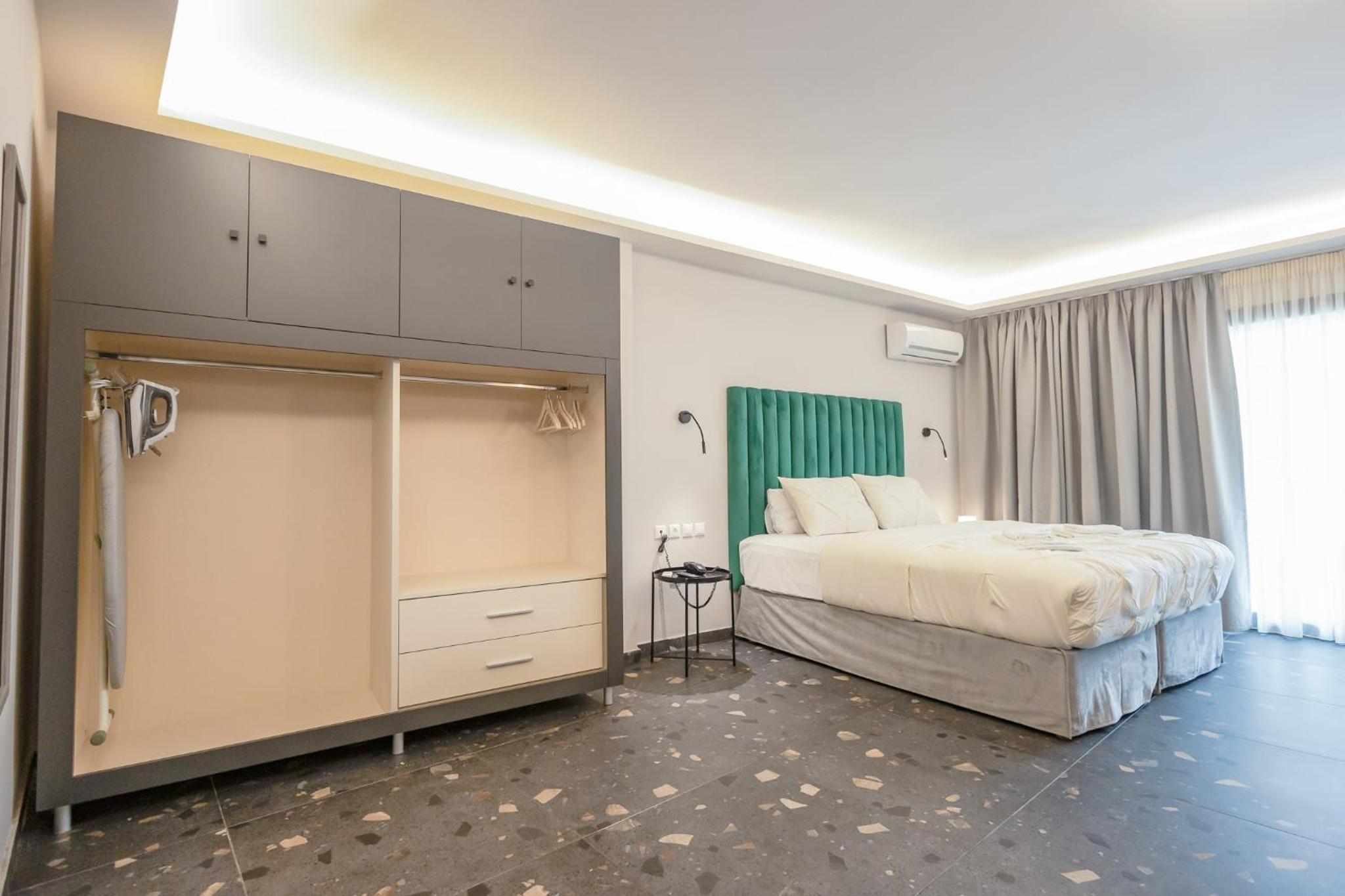 City Life Athens Apartments