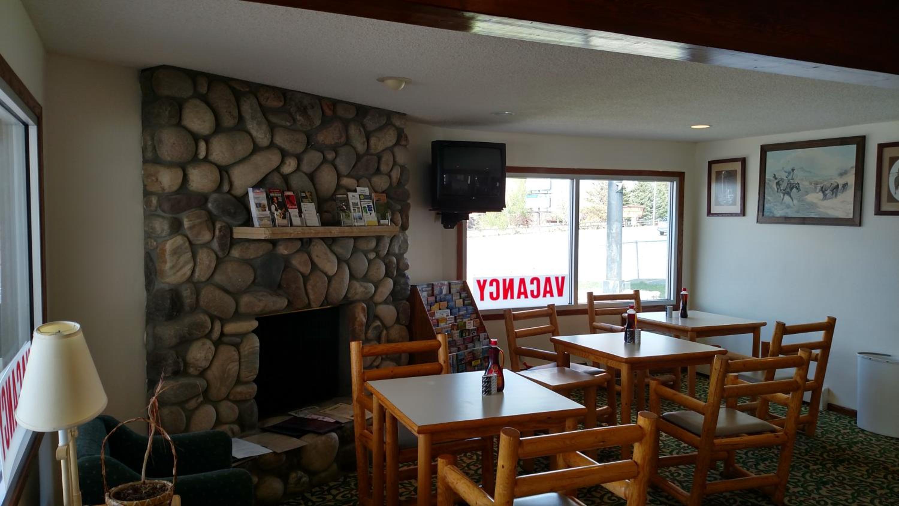 A Wyoming Inn view 2