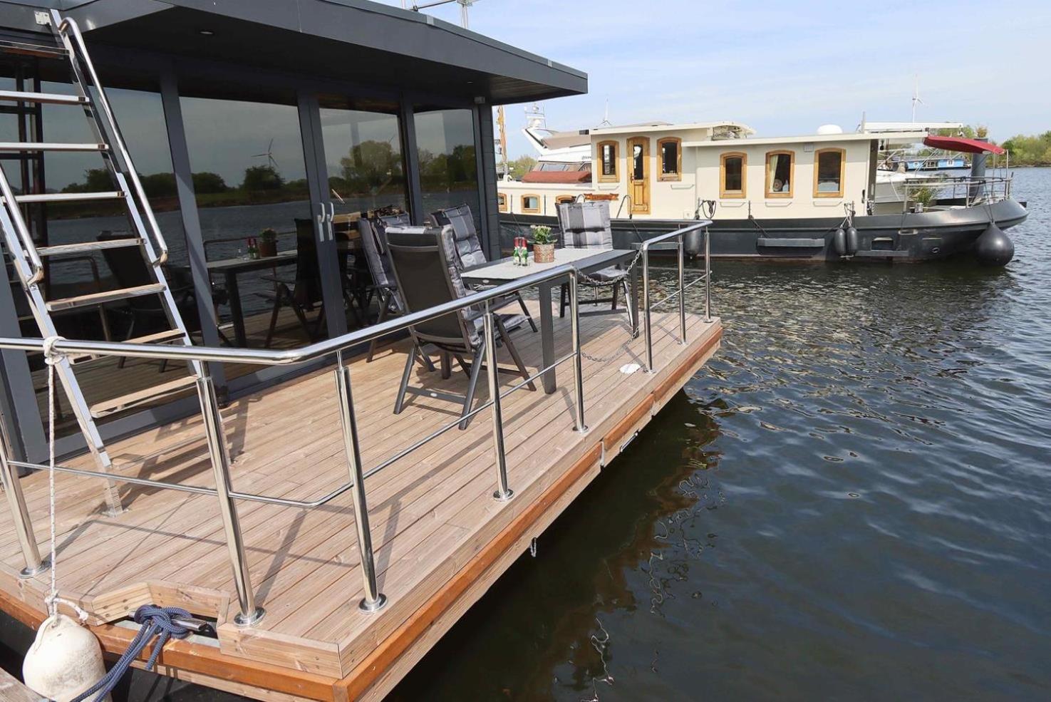 Hausboot La Mare Claudia