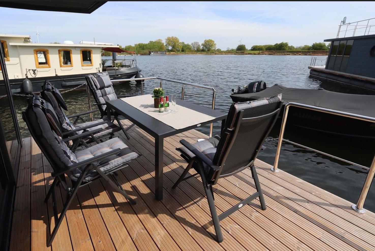 Hausboot La Mare Claudia