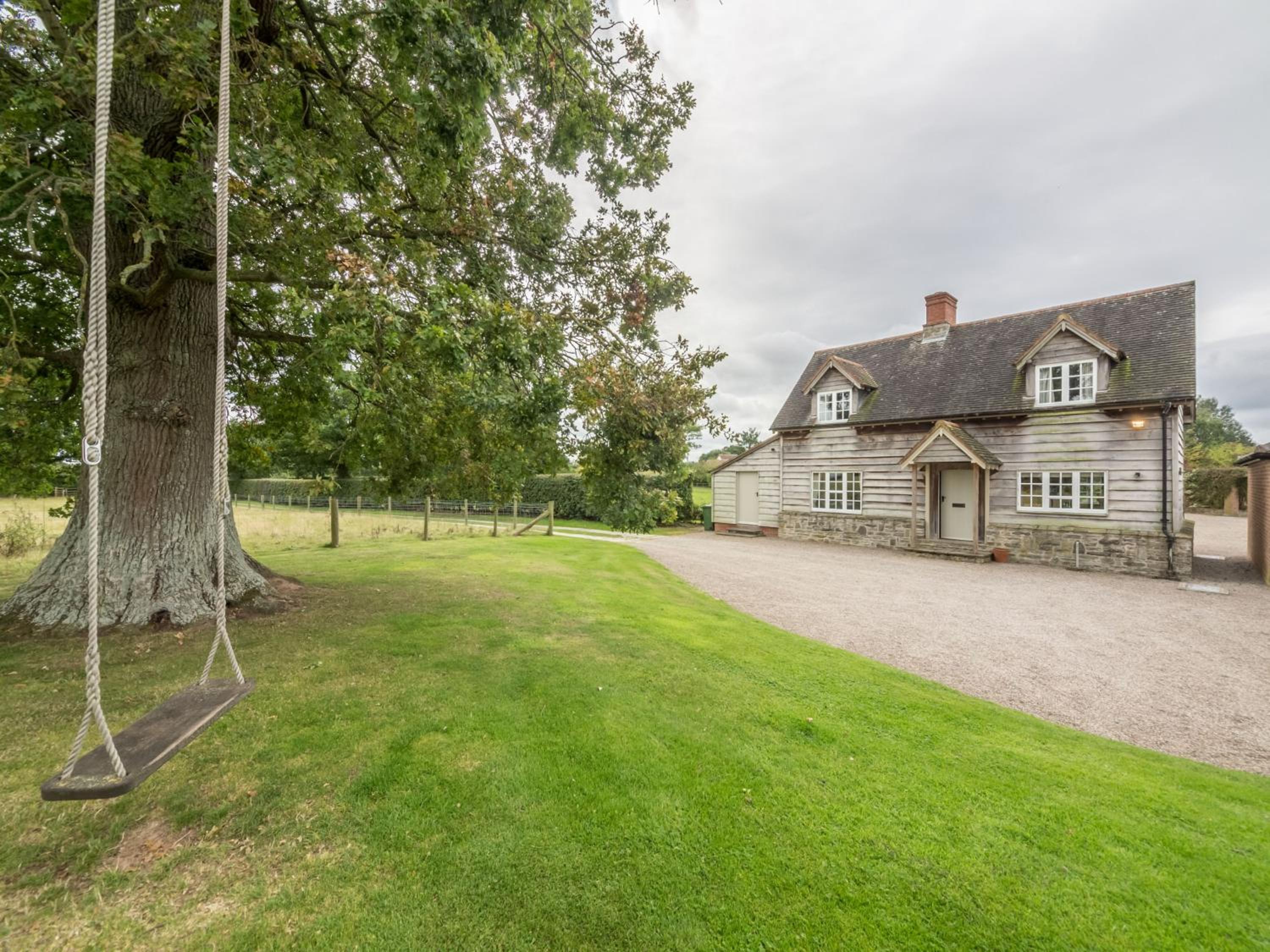 Bearwood Cottage