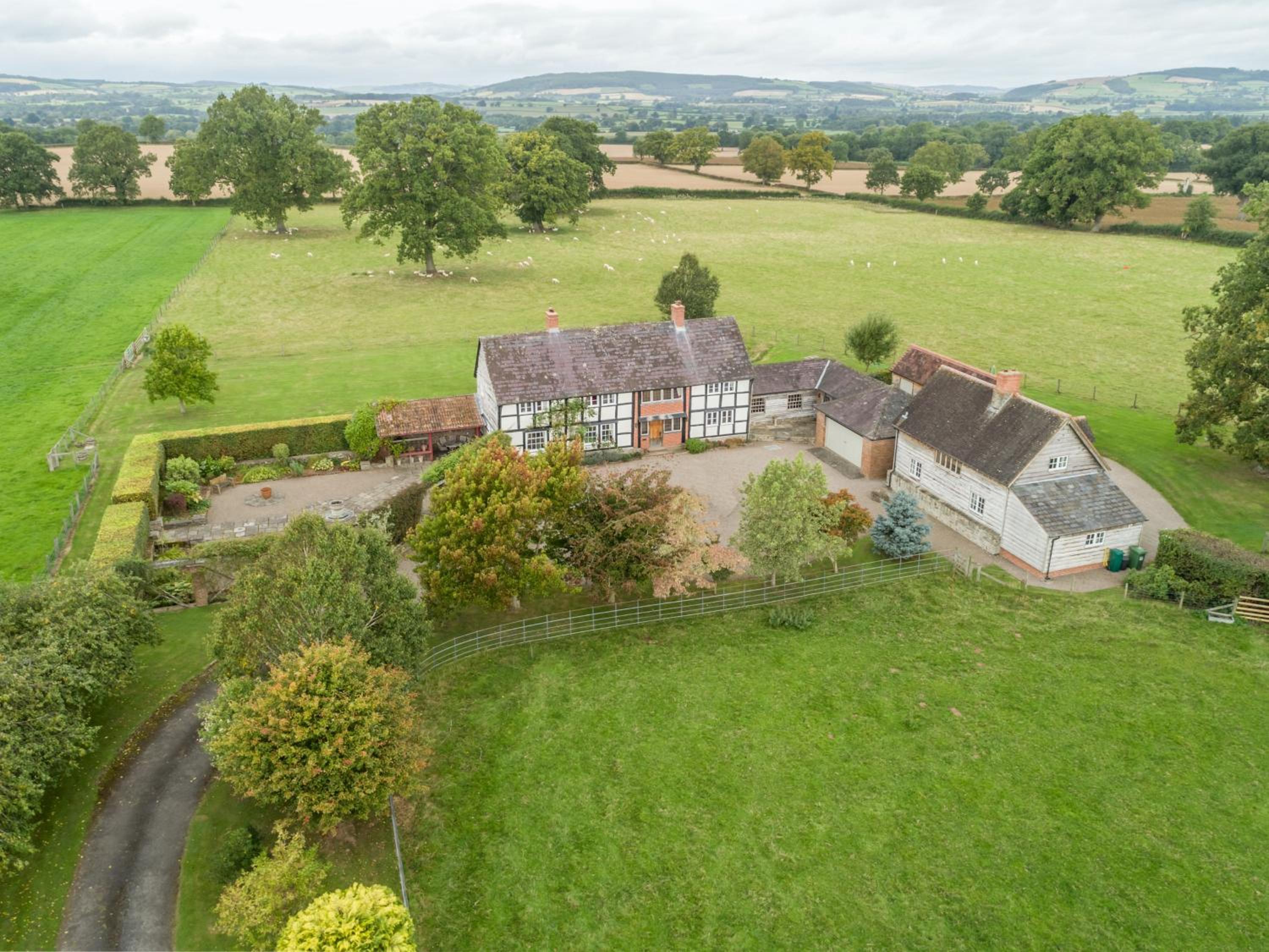 Bearwood Cottage