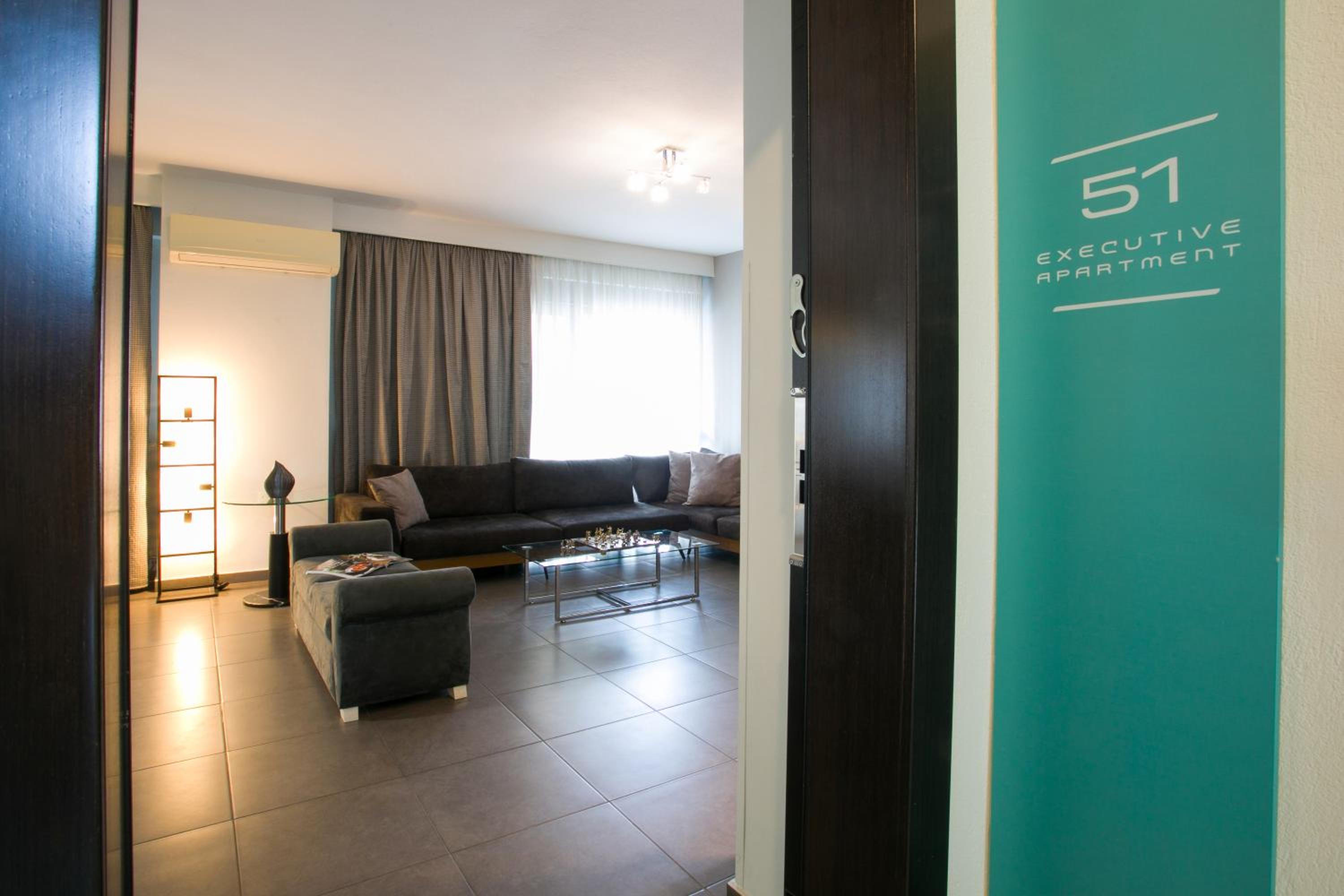 Polis Apartments