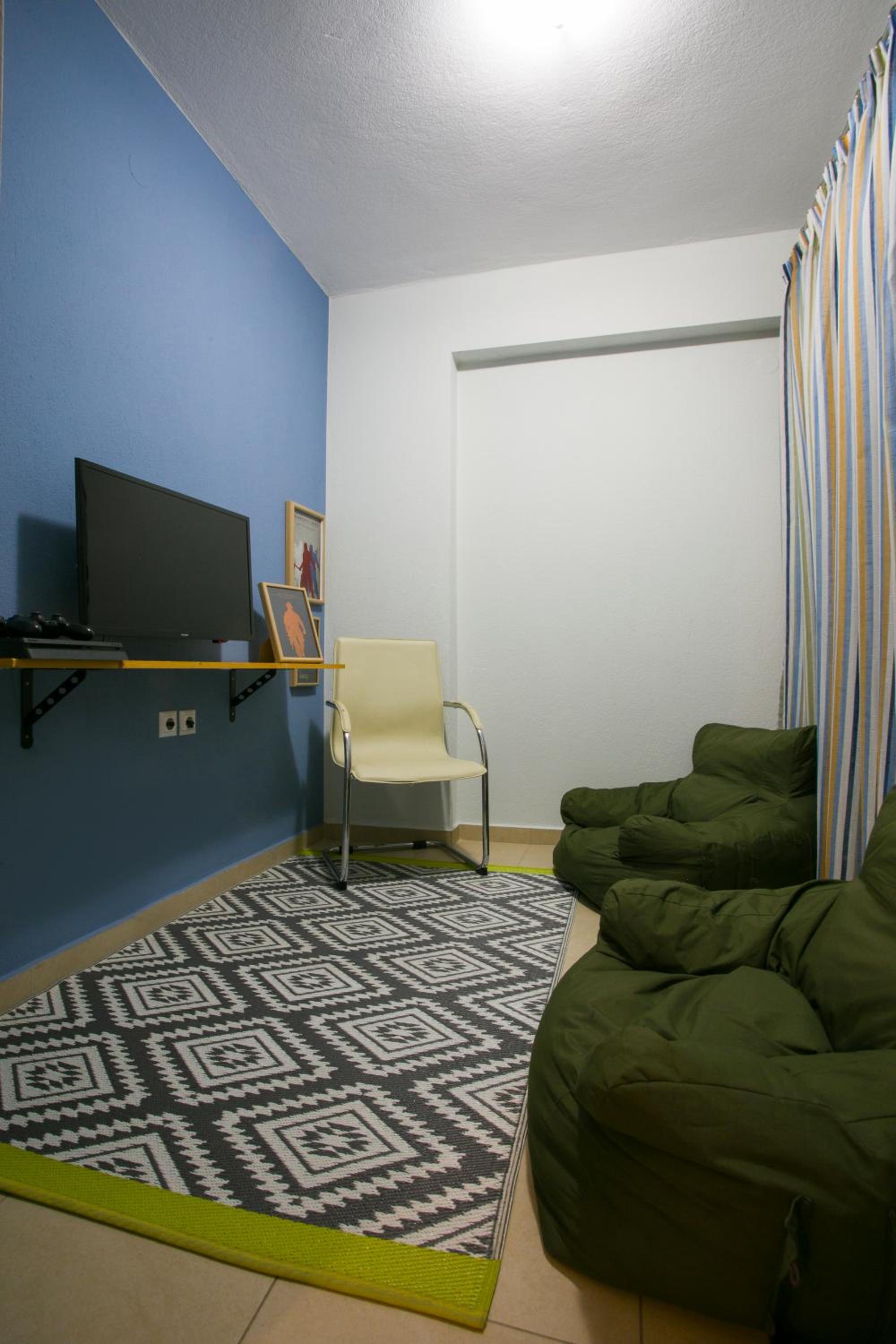Polis Apartments