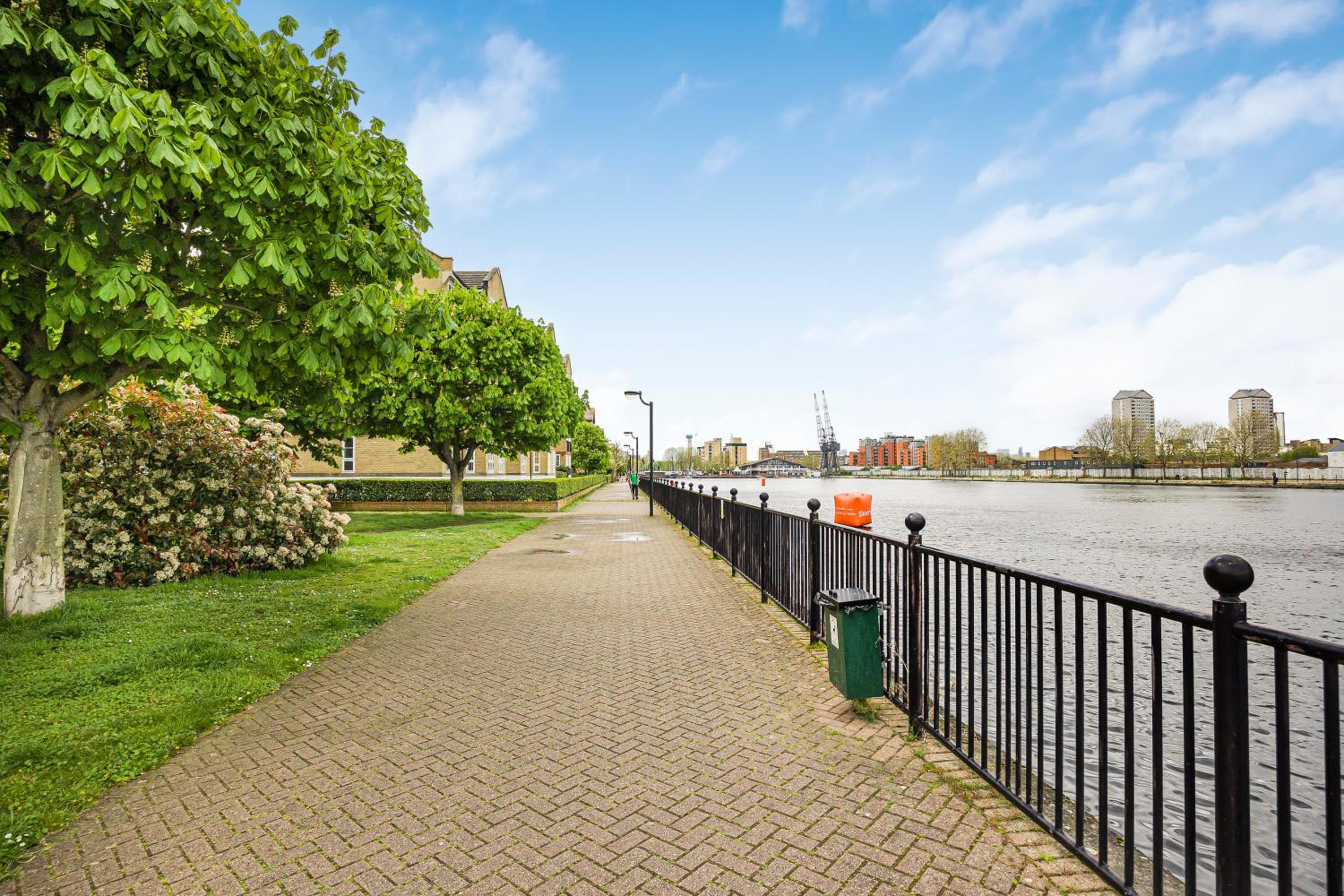 Verv Isle of Dogs