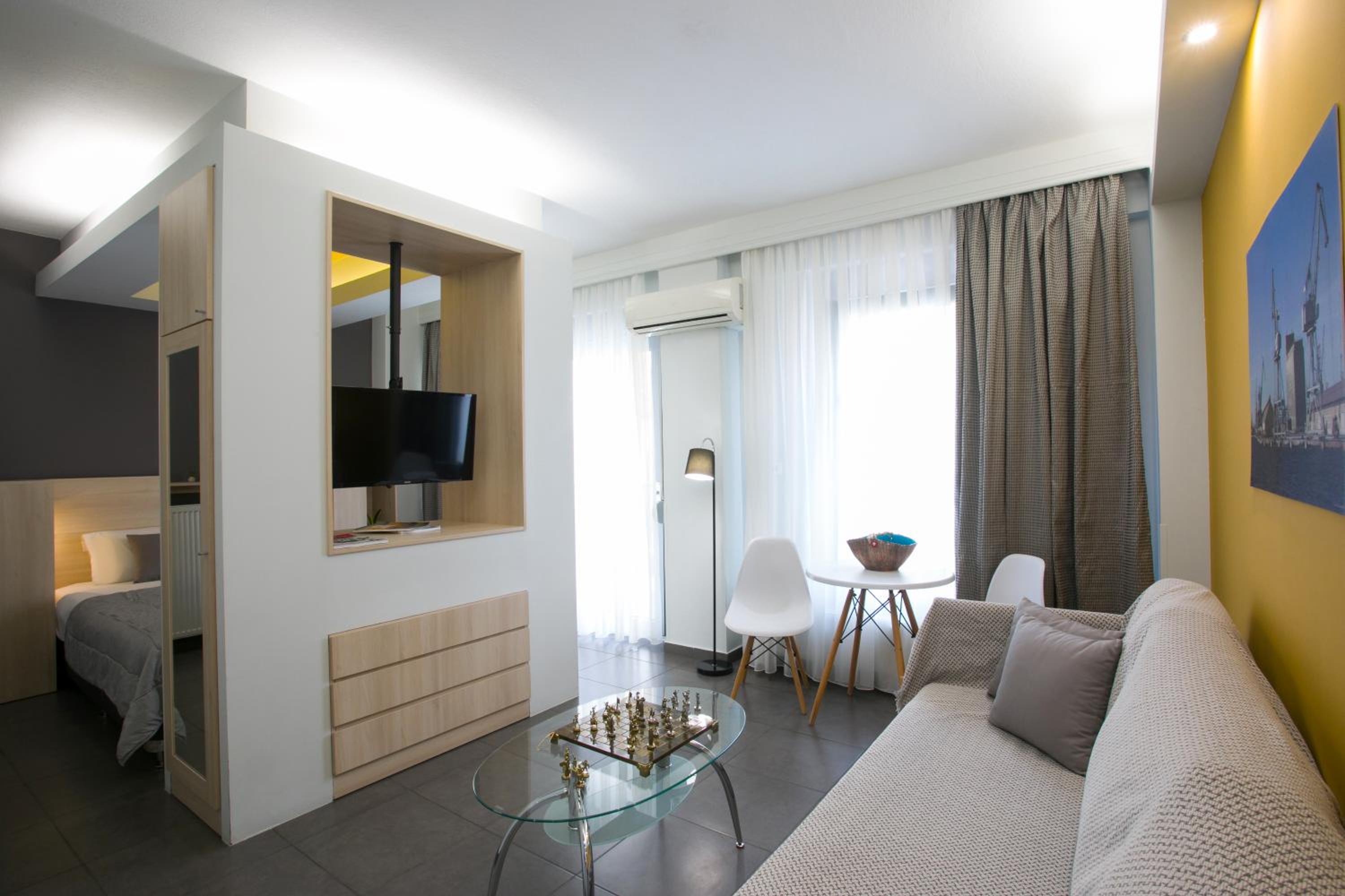 Polis Apartments