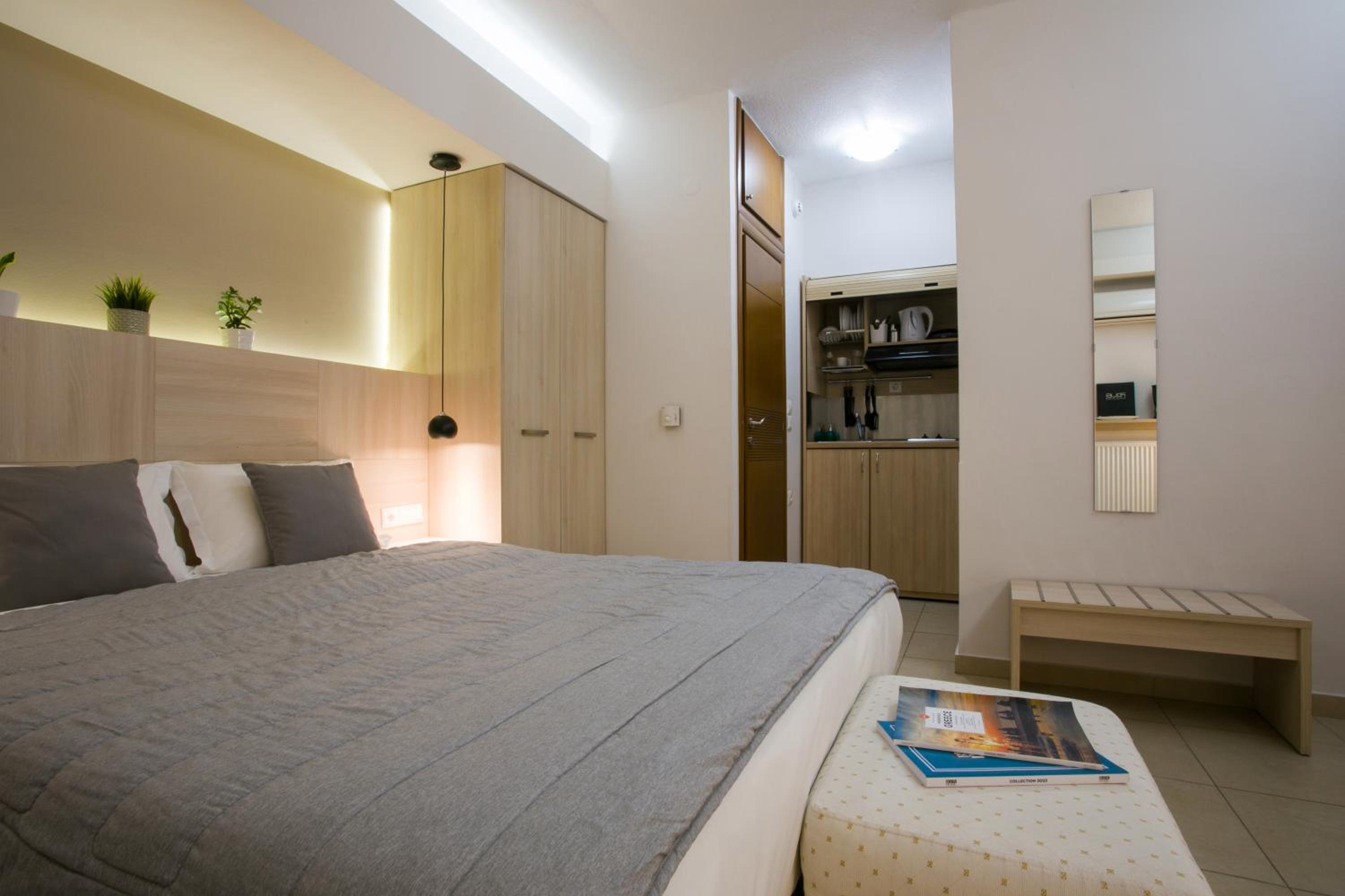 Polis Apartments