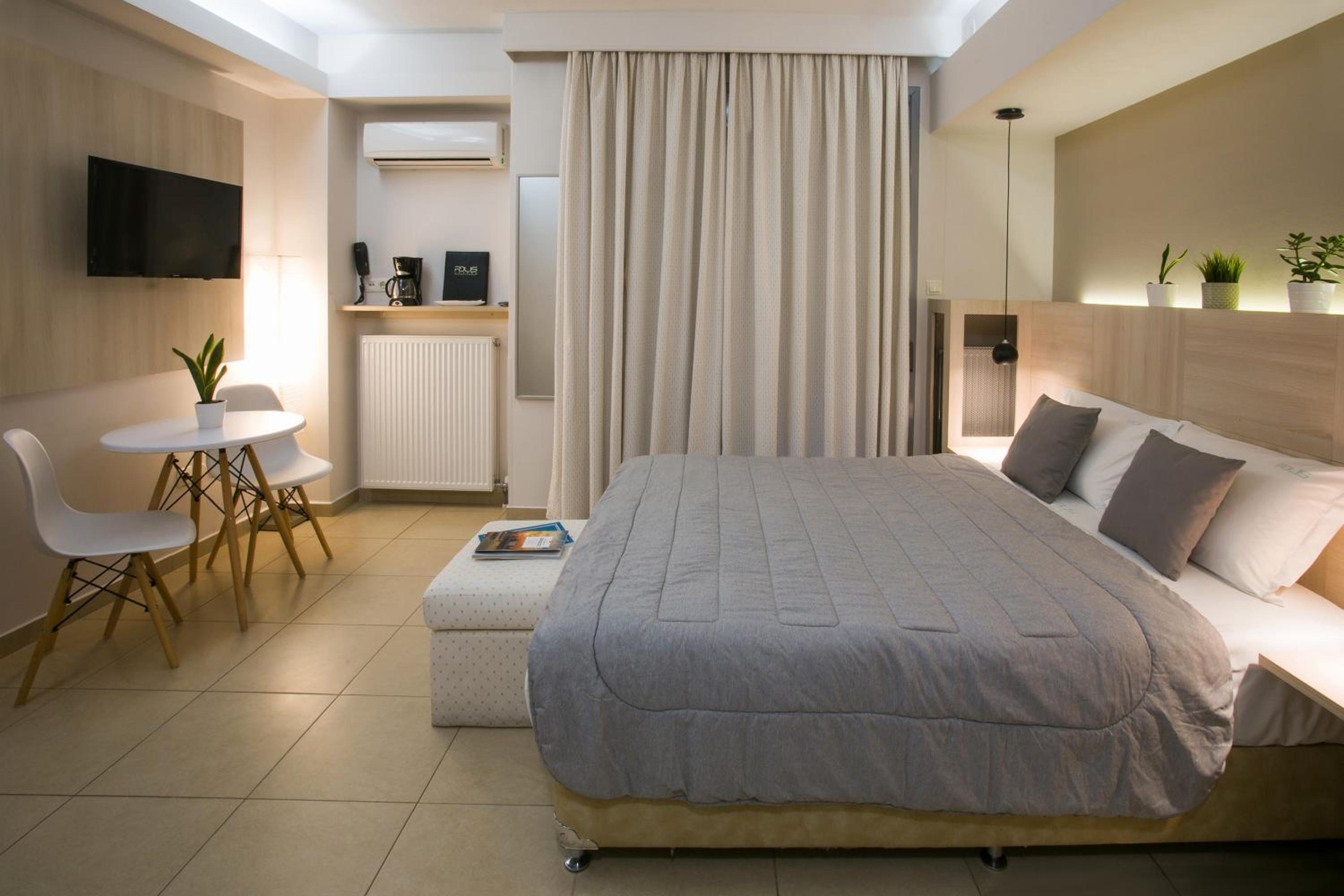 Polis Apartments