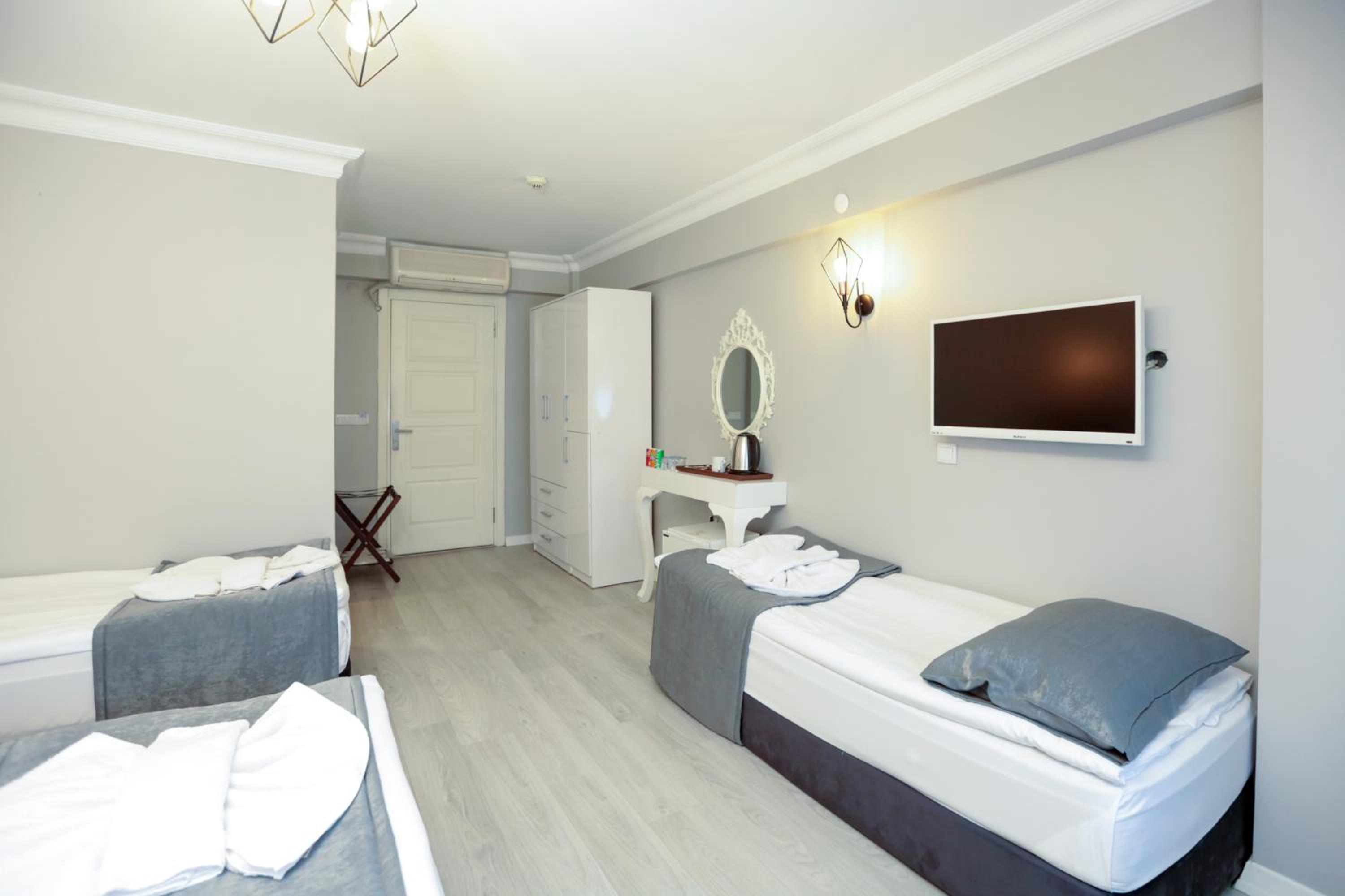 Nova City Hotel - Image 38