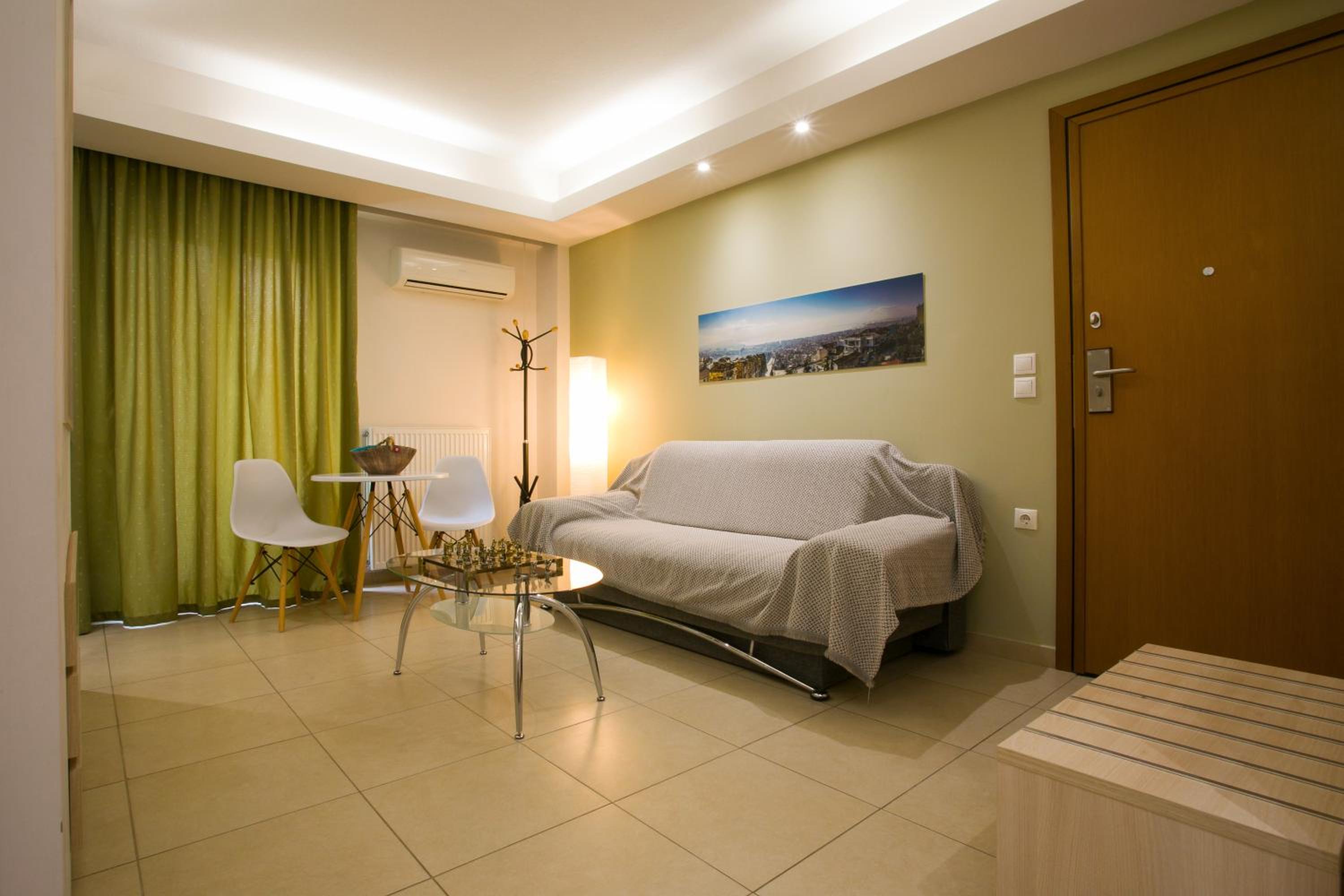 Polis Apartments