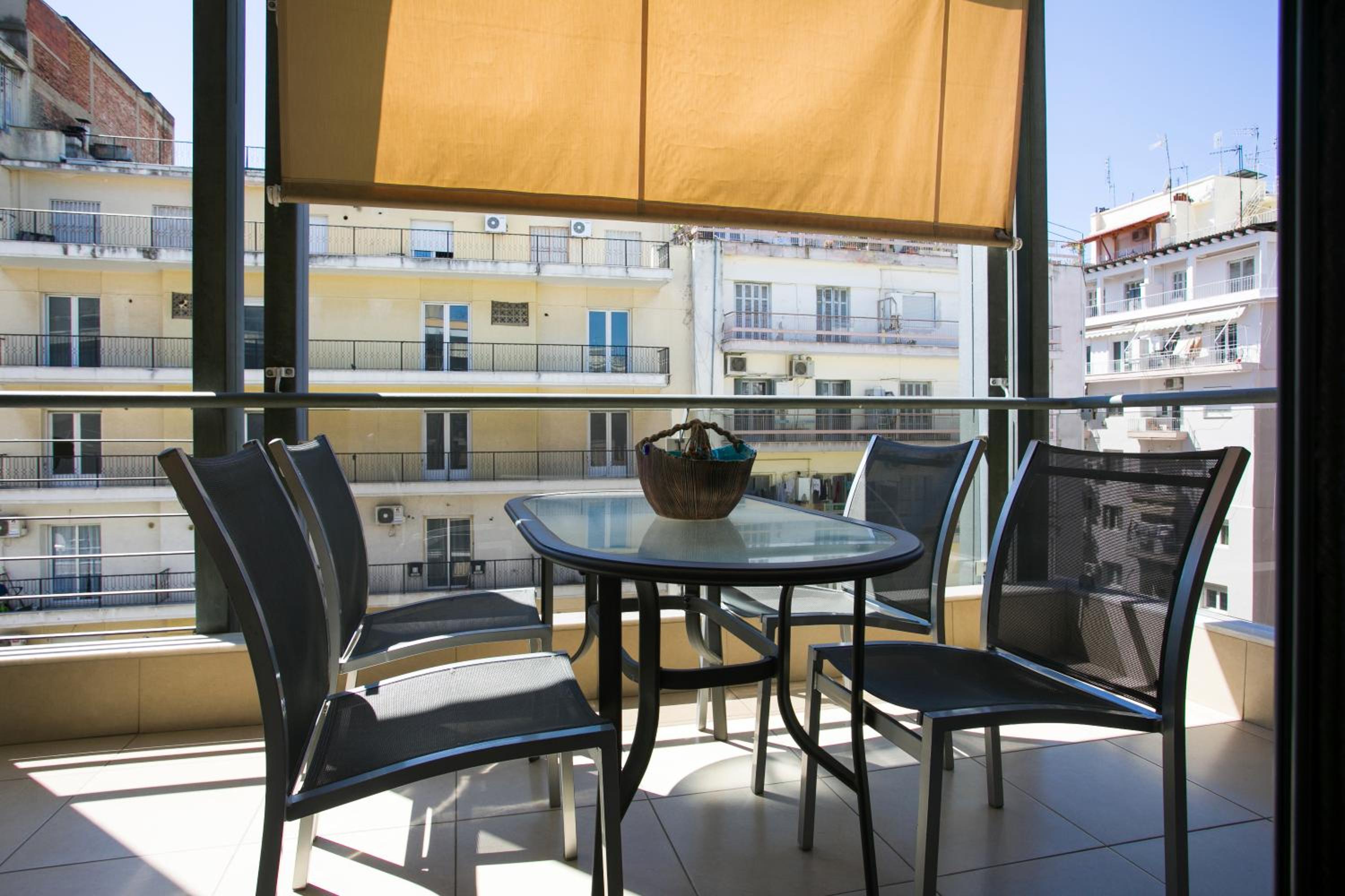 Polis Apartments