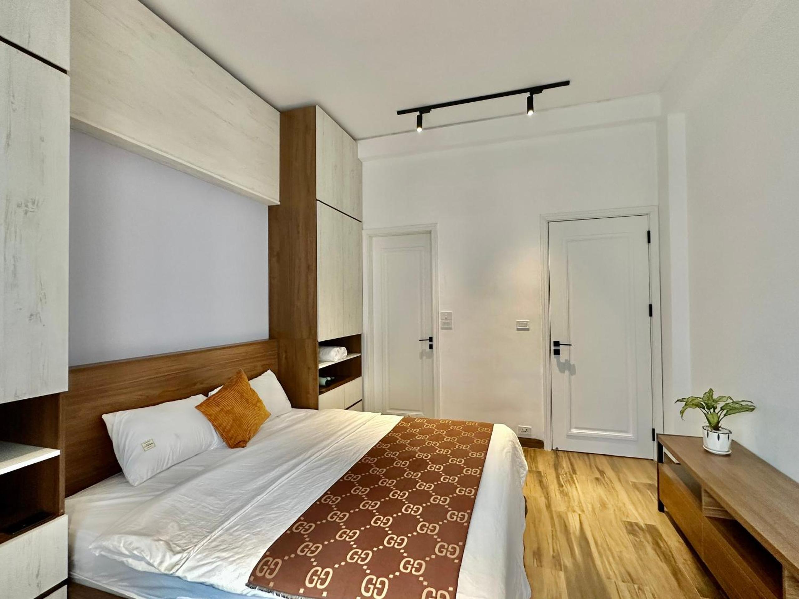 Luxe Paradise Residence 88 Tu Hoa